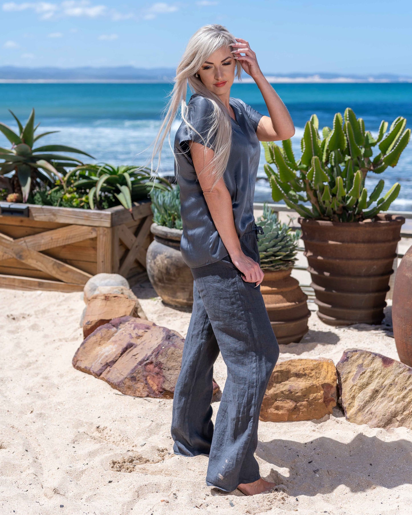 Basic Bliss Top | Charcoal