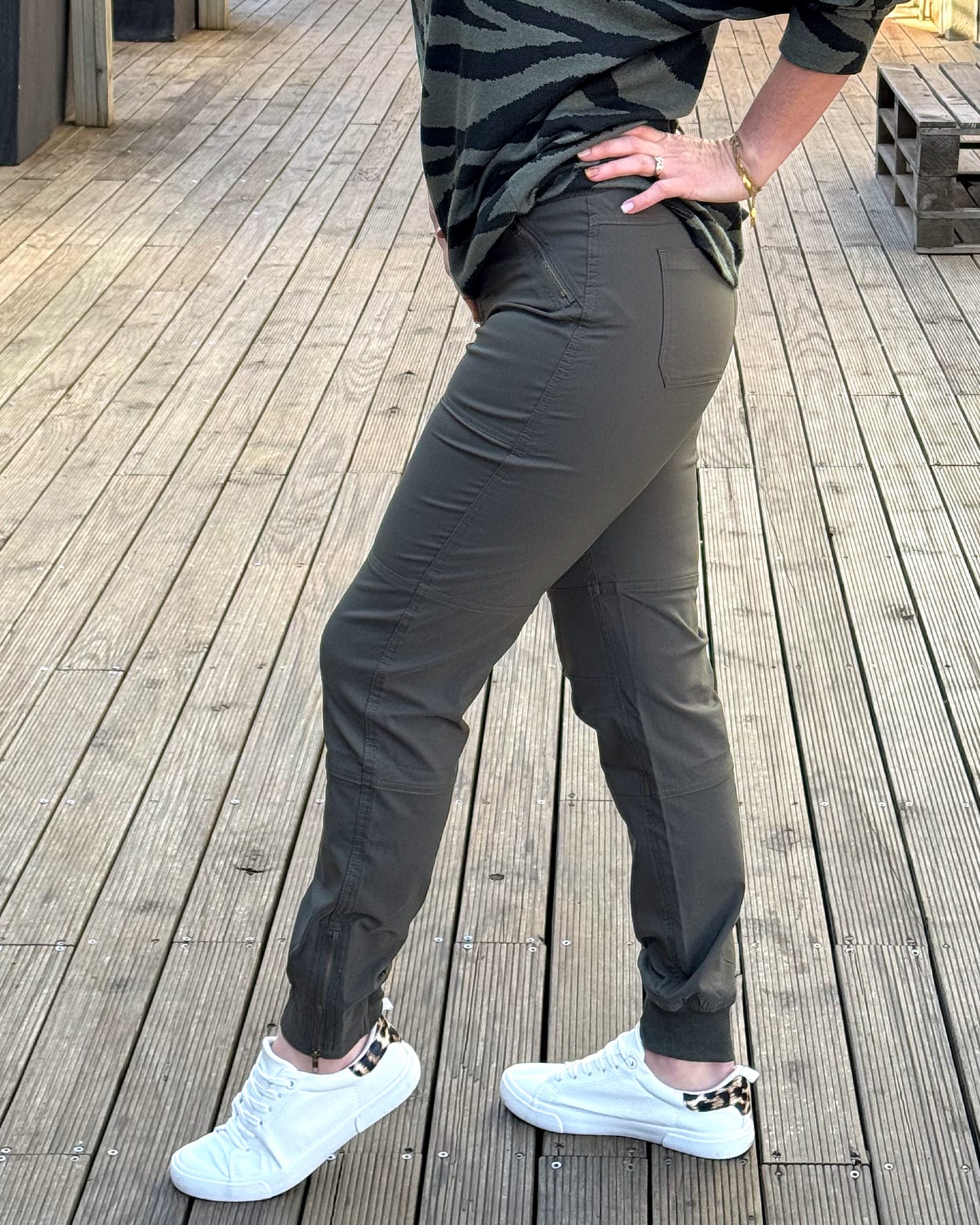 Bon Bon Cargo Pants | Olive