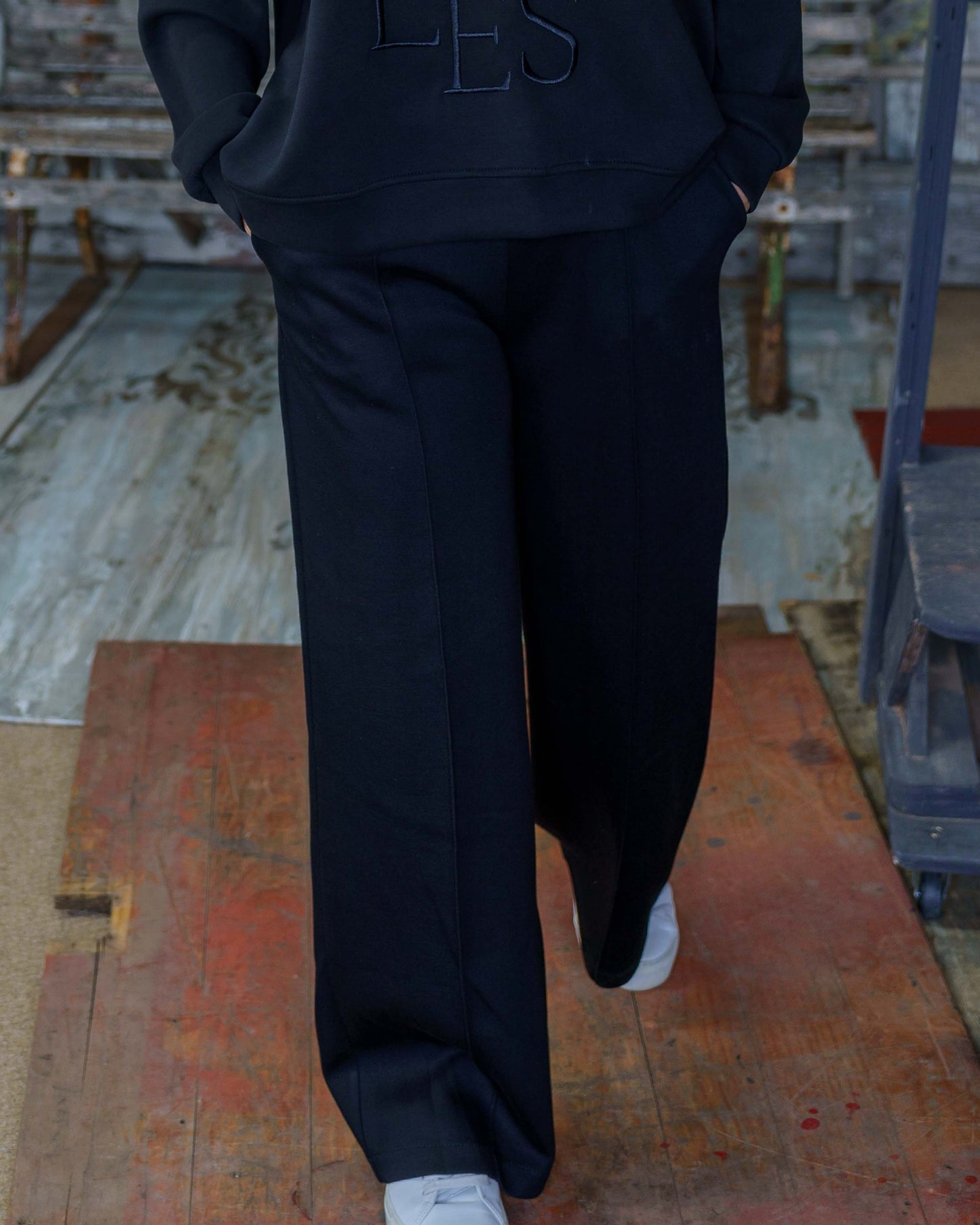 Charmed Moment Pants | Black
