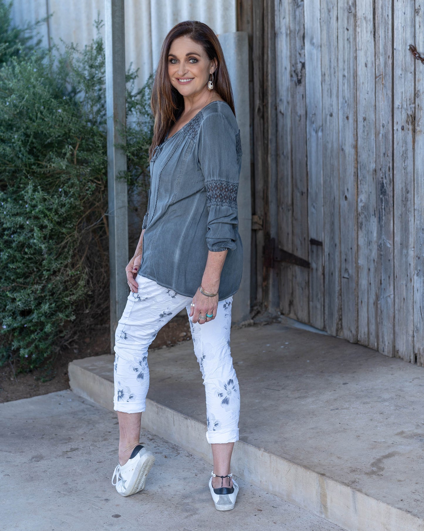 Introducing our beloved Be Hip Designer Wear🥰 A known and trusted favourite from our starting days. Colder weather doesn't mean dull colours. This bold and beautiful piece, designed to captivate hearts and turn heads wherever you go. The long sleeves offer a touch of sophistication while keeping you comfortably covered . What truly sets this top apart is the exquisite embroidered details adorning the back and shoulders
