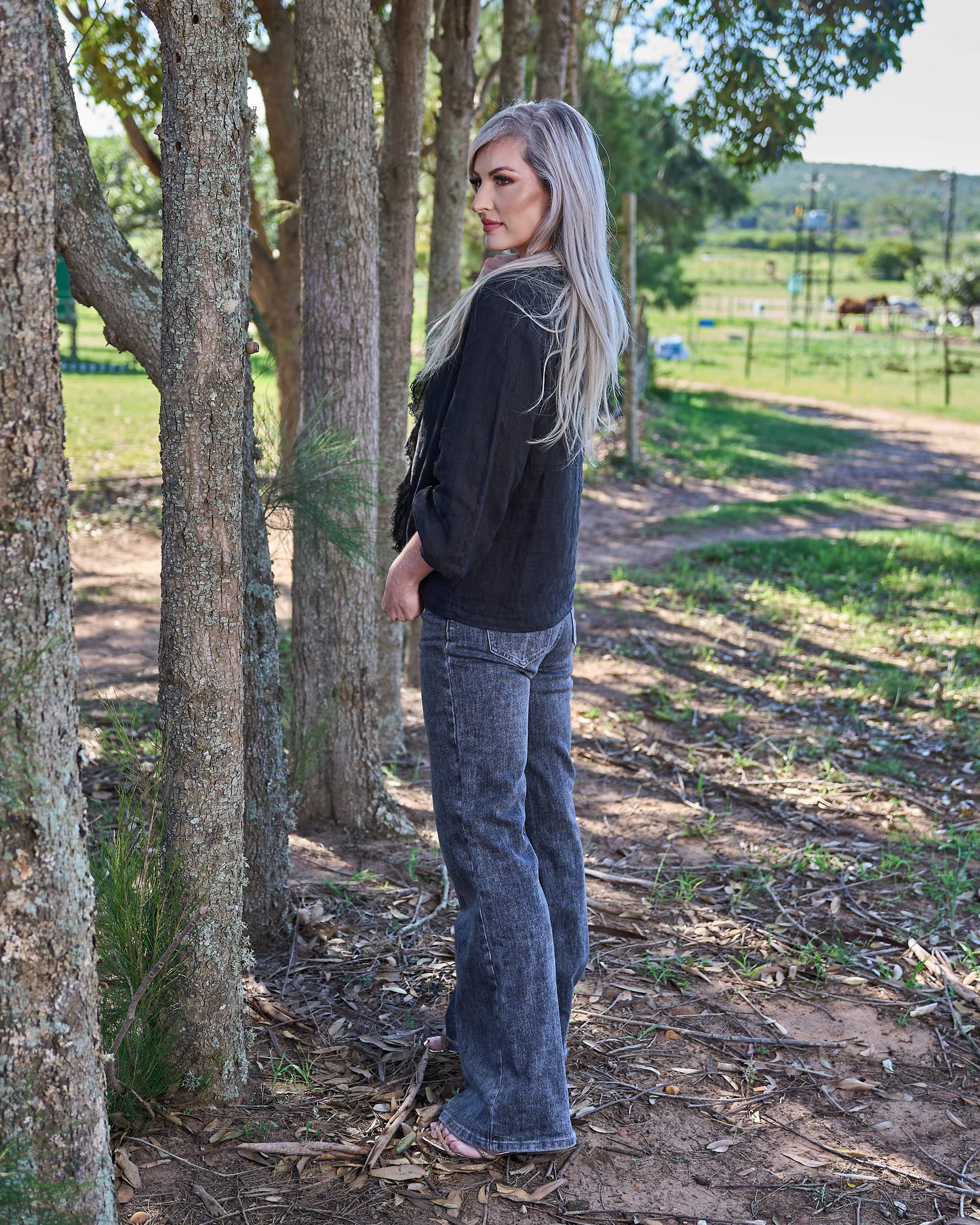 Florence Flow Linen Shirt | Black