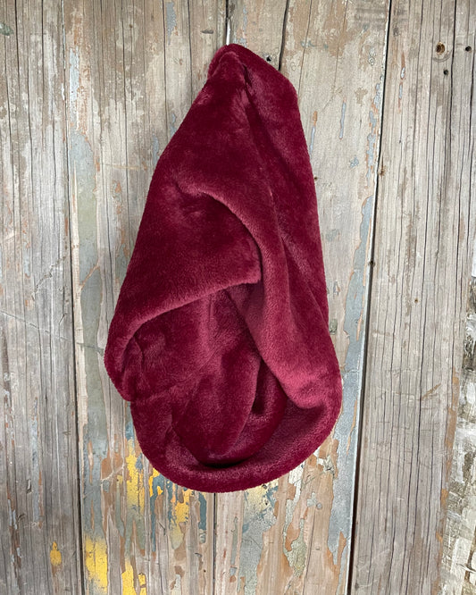 Cozy Cloud Snood | Ruby Red