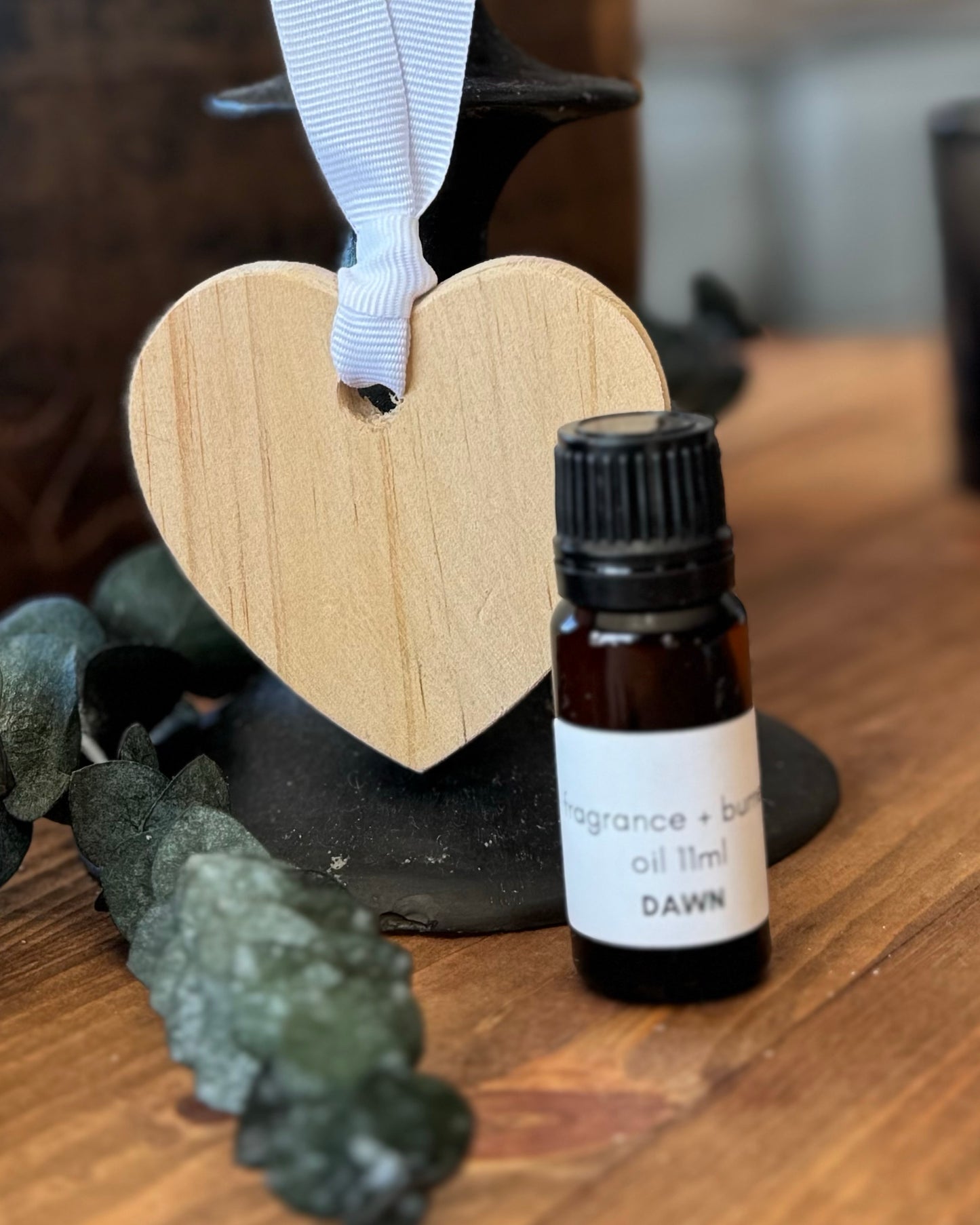 Wooden Heart Wardrobe Freshener | Dawn