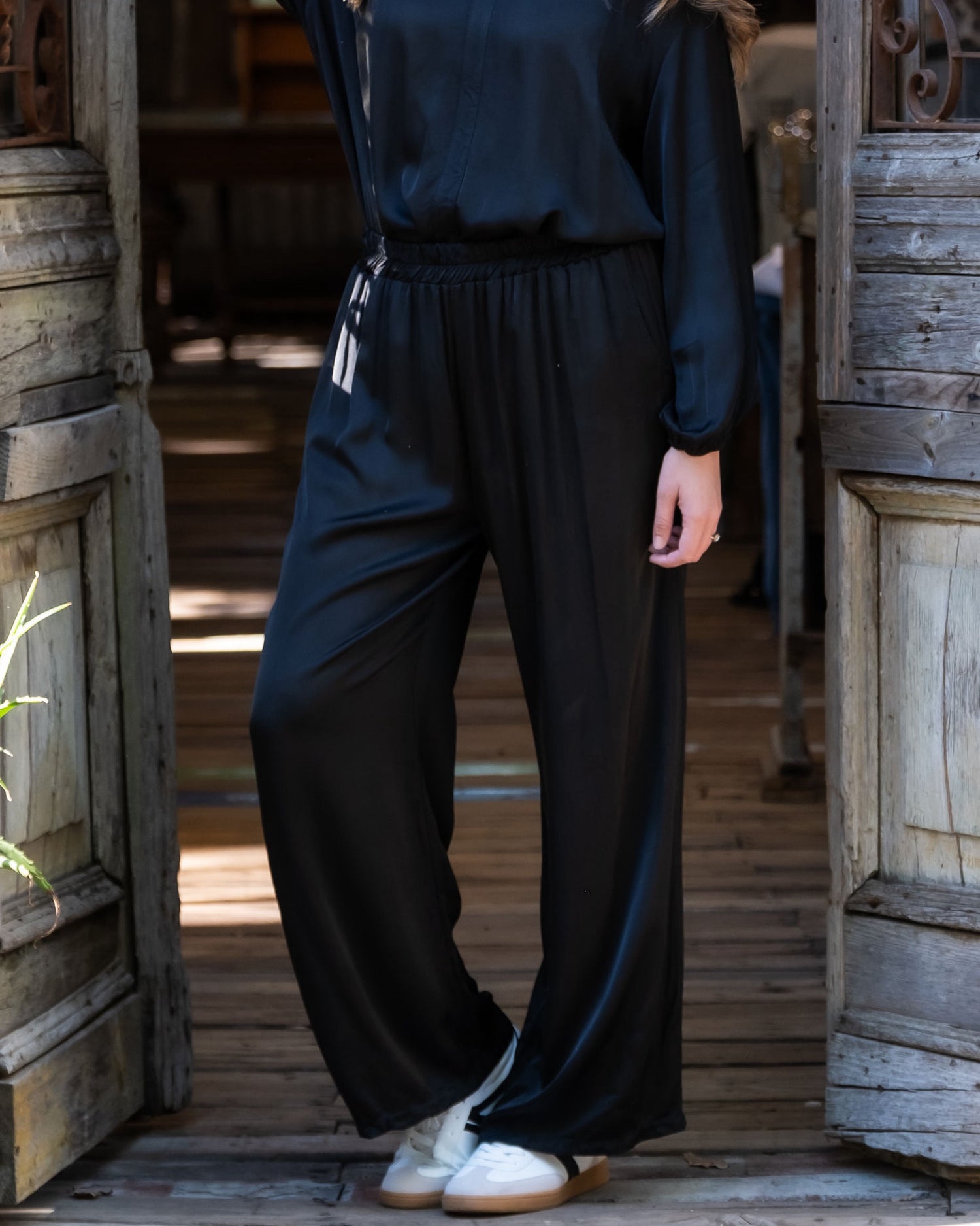True Bliss Silky Feel Pants | Black