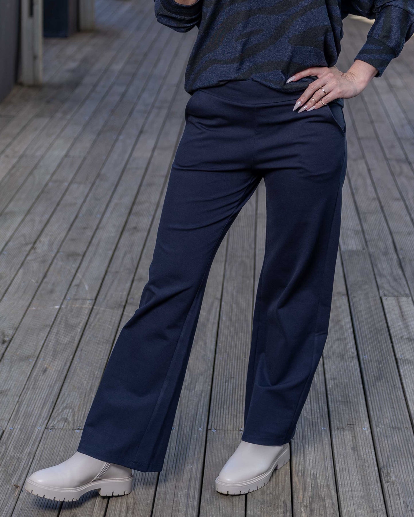 Just Feels Right Pants | Navy