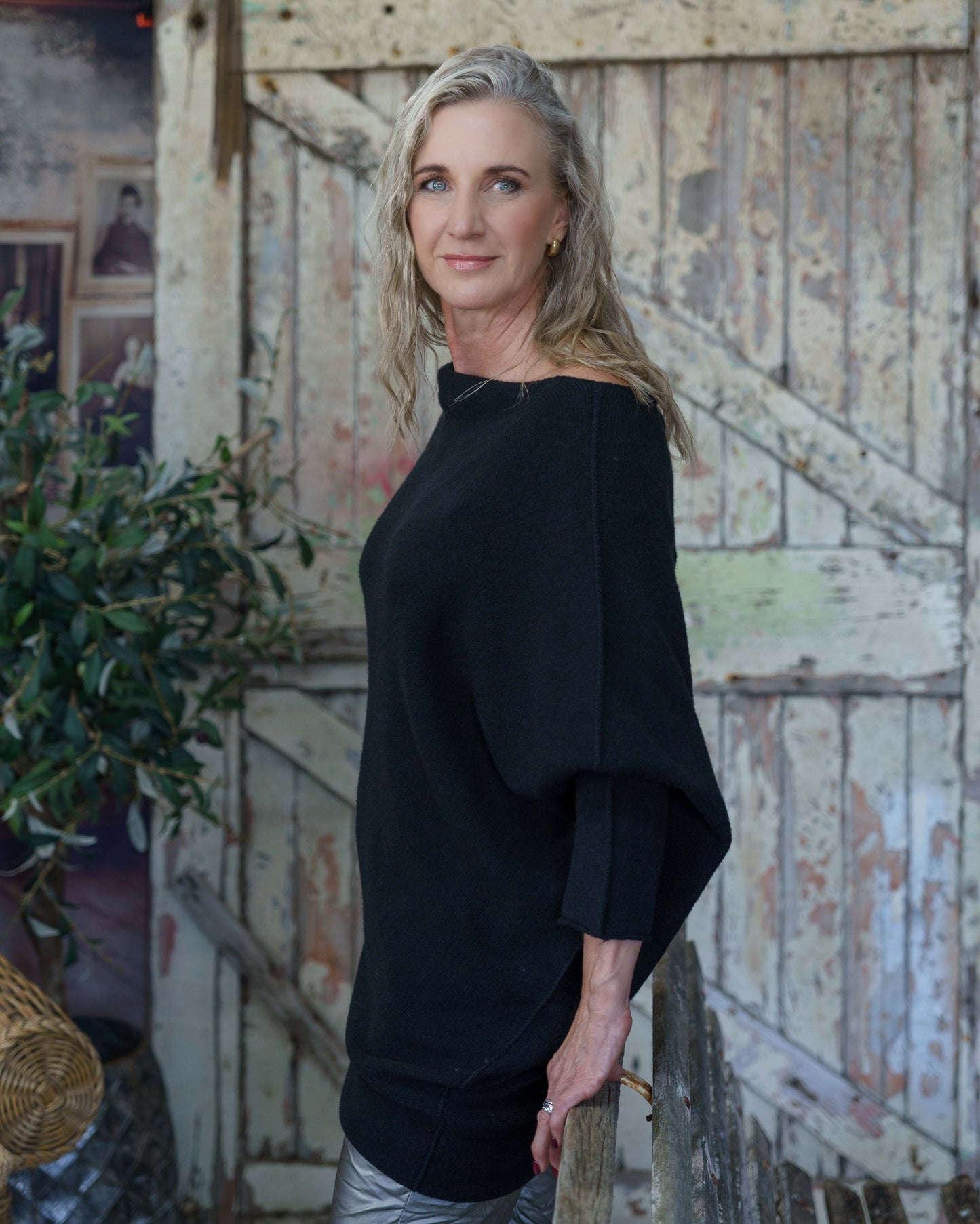 Lean Into It Knit | Black