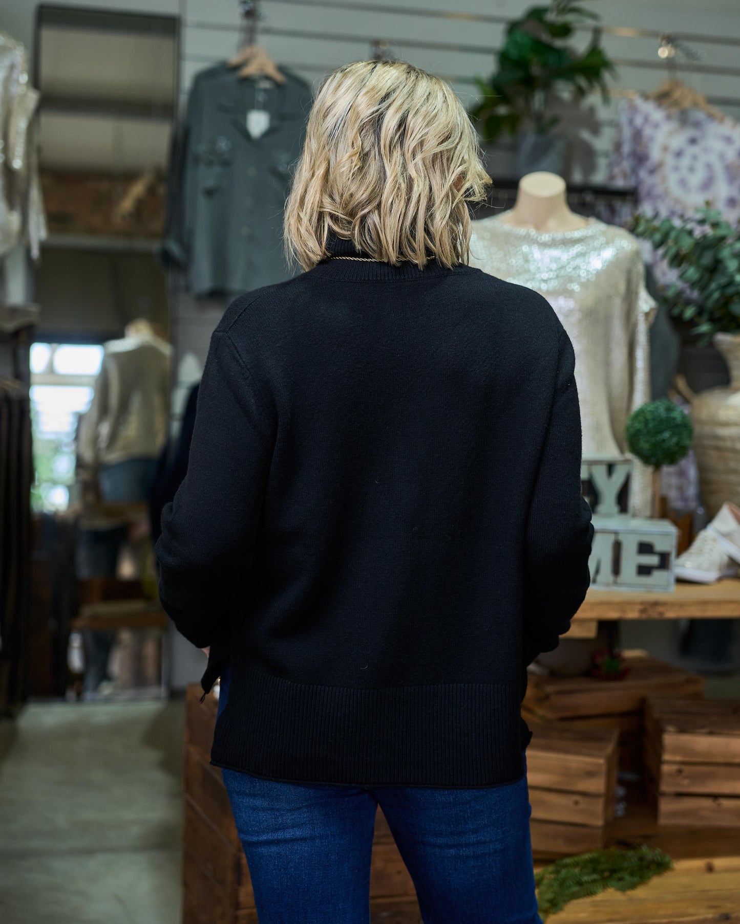 Modern Classic Knit | Black