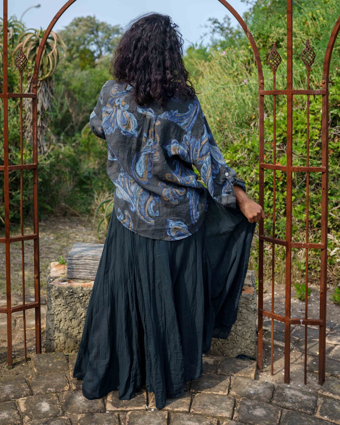 Paisley Swirl Linen Top | Midnight