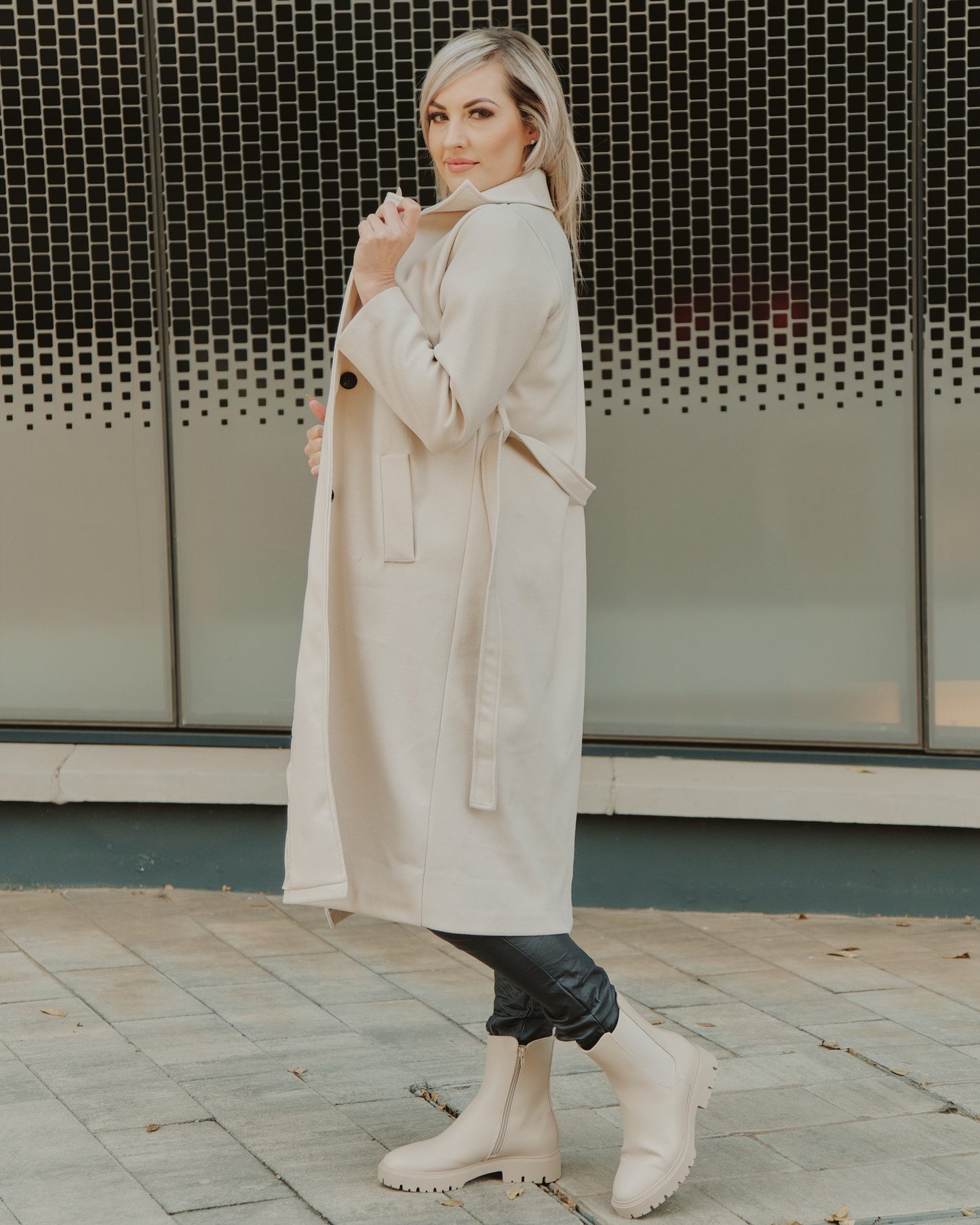 Roaming Around Coat | Ivory
