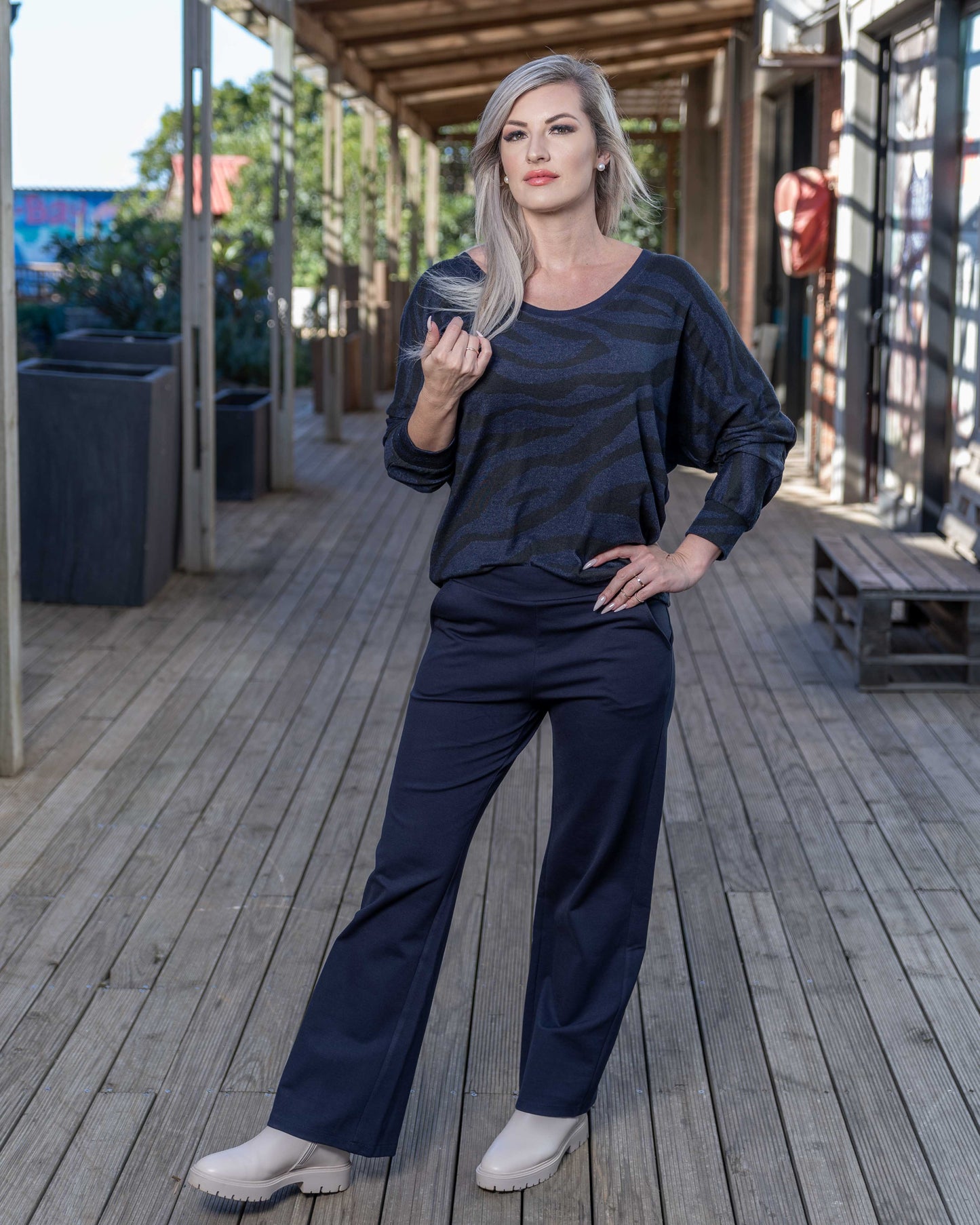 Run Wild Knit | Navy