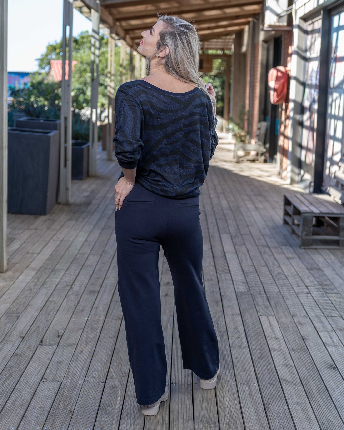 Run Wild Knit | Navy