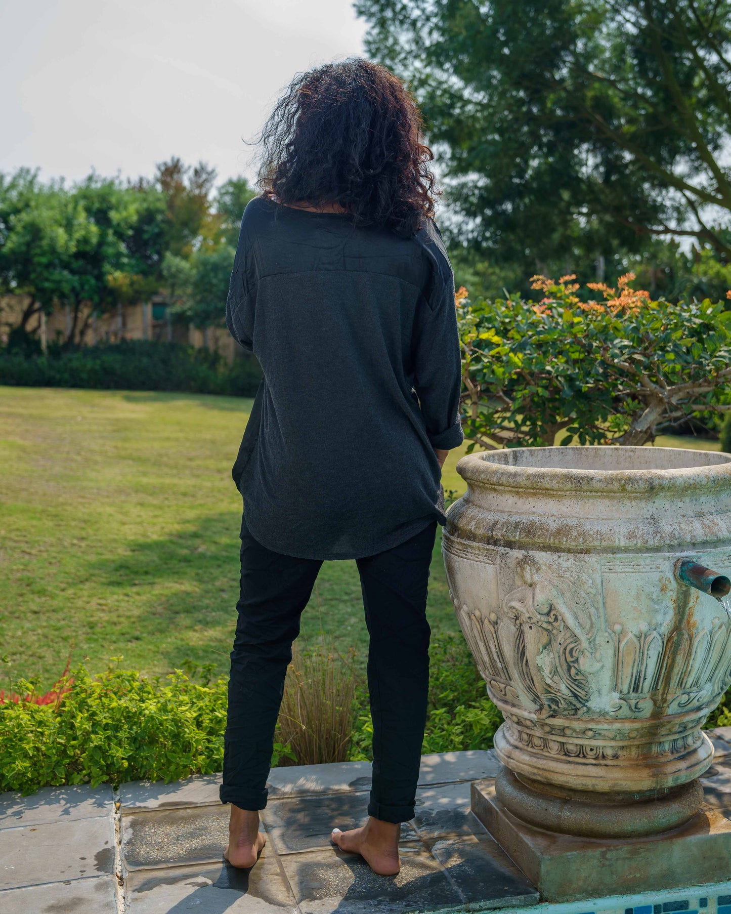 Shimmy Chic Top | Black