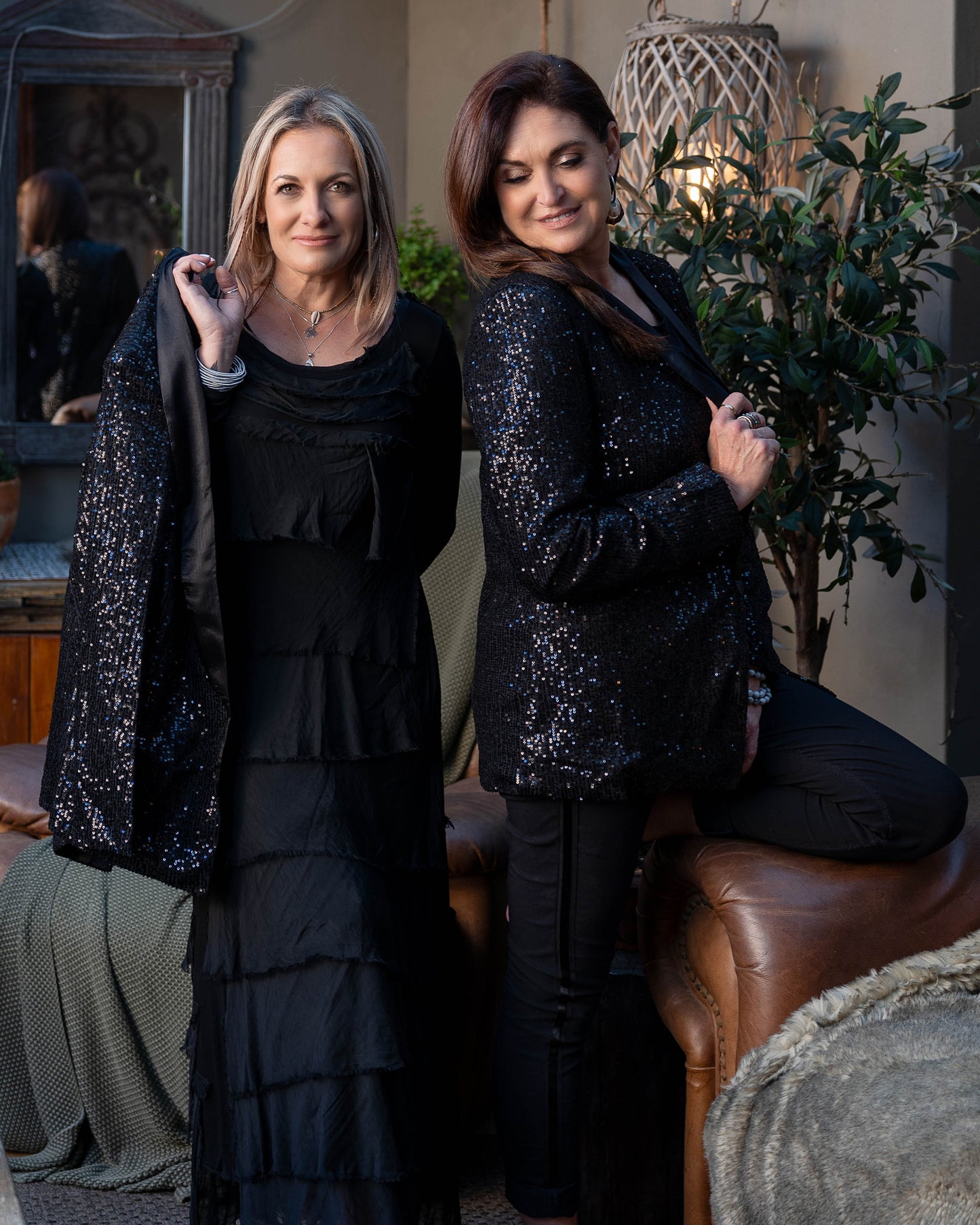 Our is the epitome of luxury fashion. Whether you're attending a gala, a party, or a stylish evening out, this blazer ensures you’ll be the center of attention. The combination of shimmering sequins and luxurious silk feel creates a stunning visual effect, while the tailored fit enhances your silhouette. Designed to flatter, this blazer features a structured silhouette with a slightly cinched waist, ensuring a chic and polished look