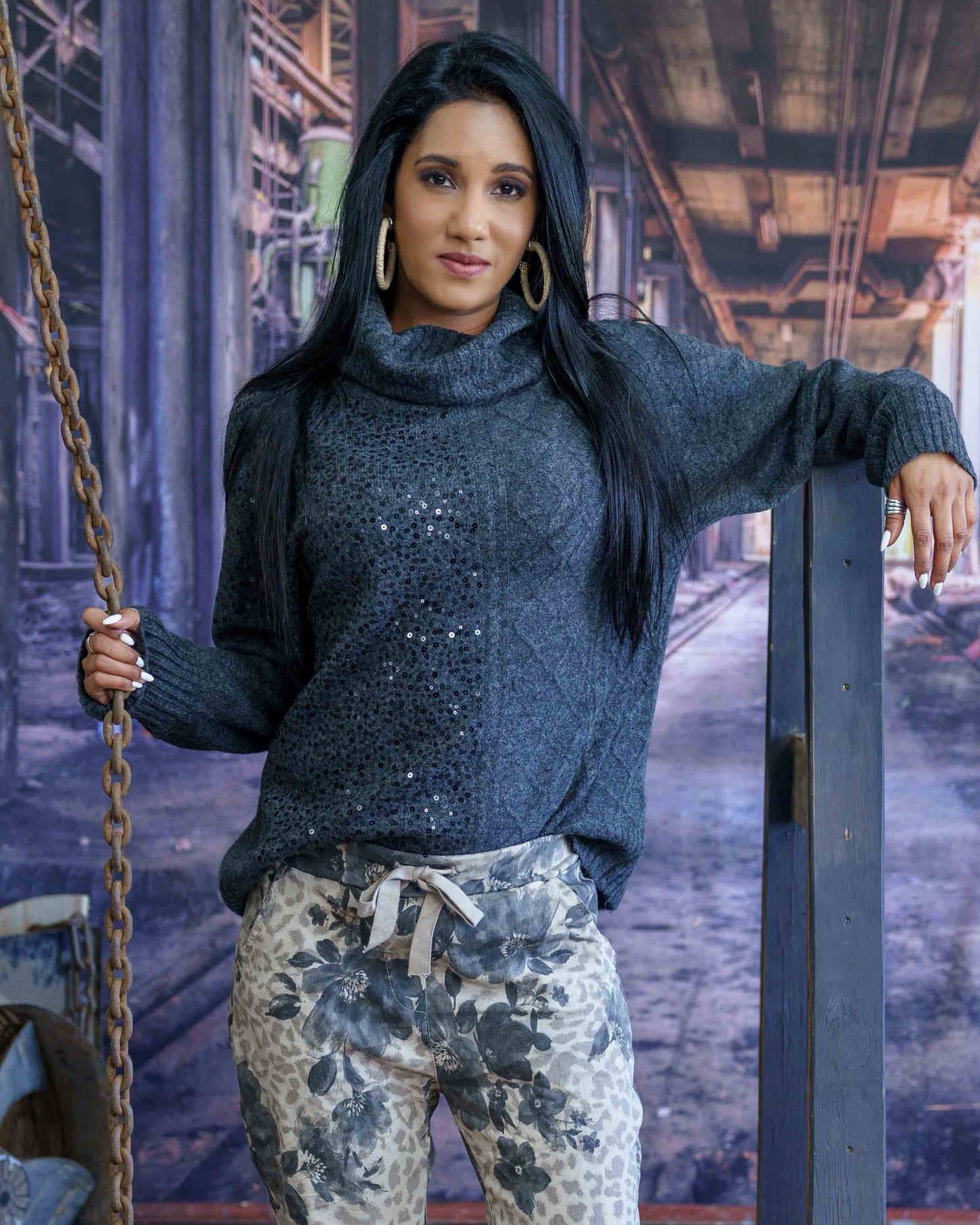 Stitch & Shimmer Knit | Charcoal