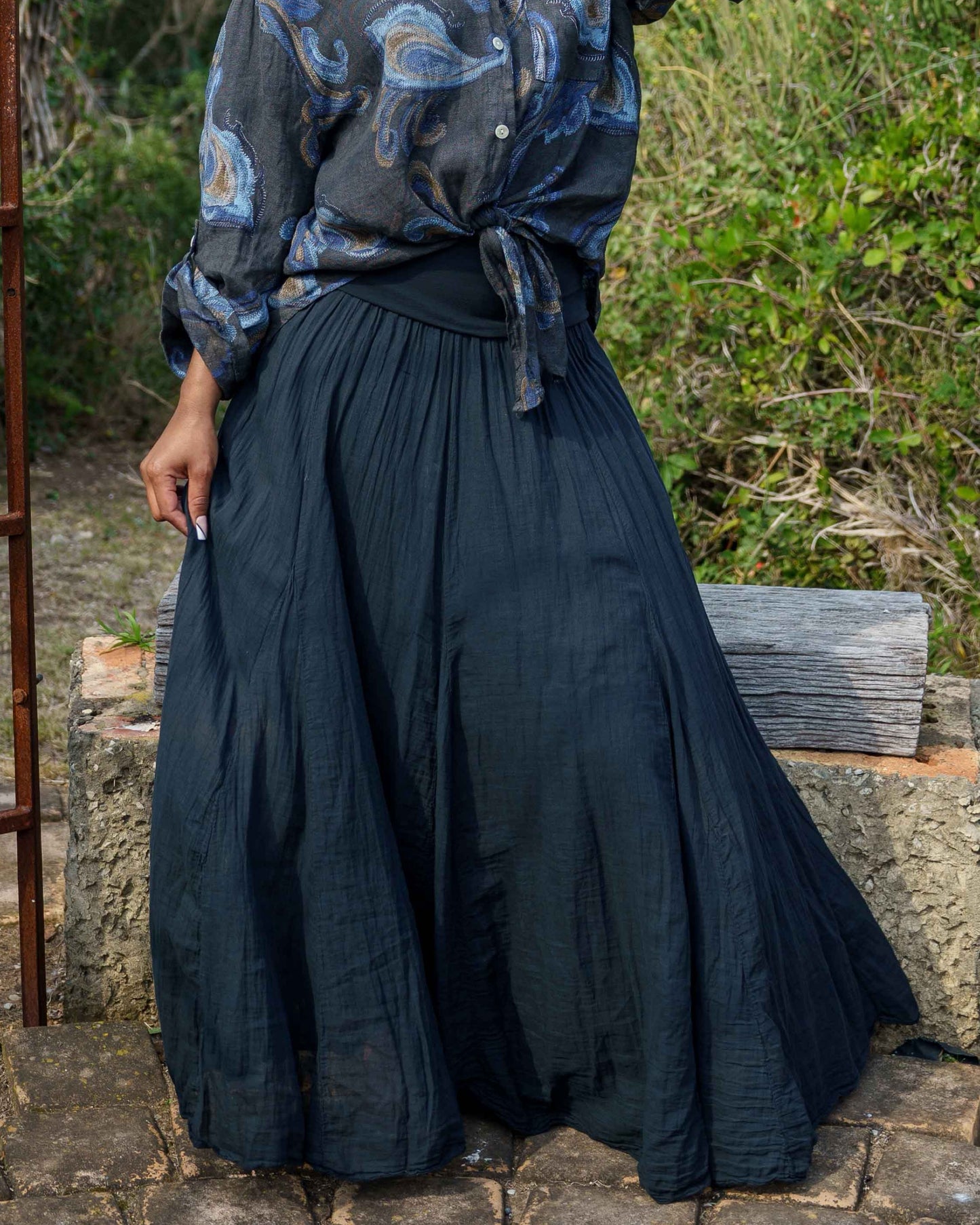 Uptown Girl Skirt | Black