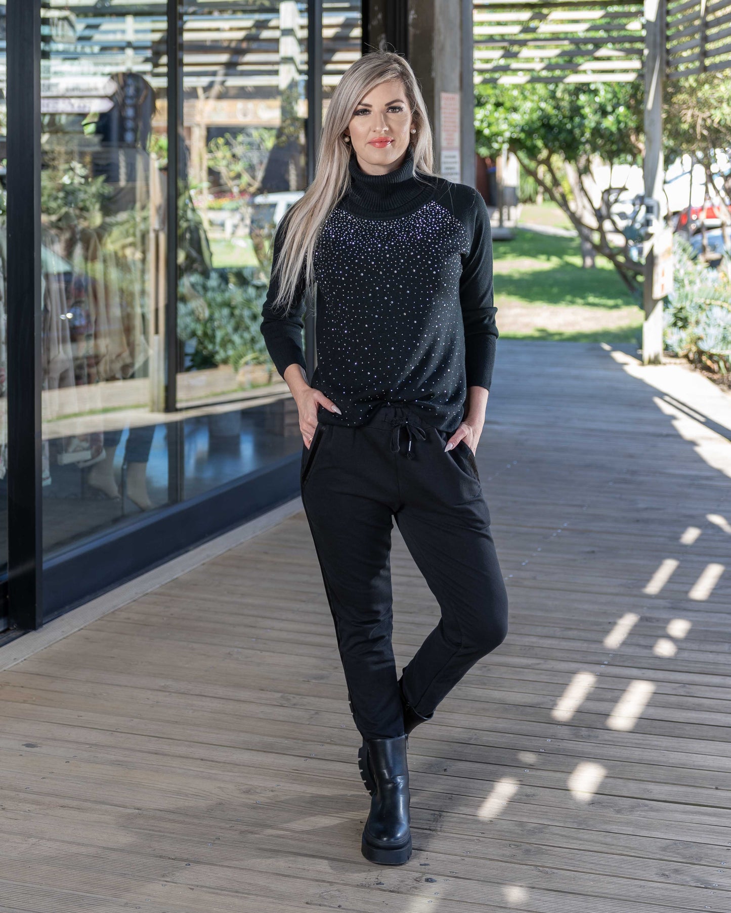 Wish Upon A Star Knit | Black