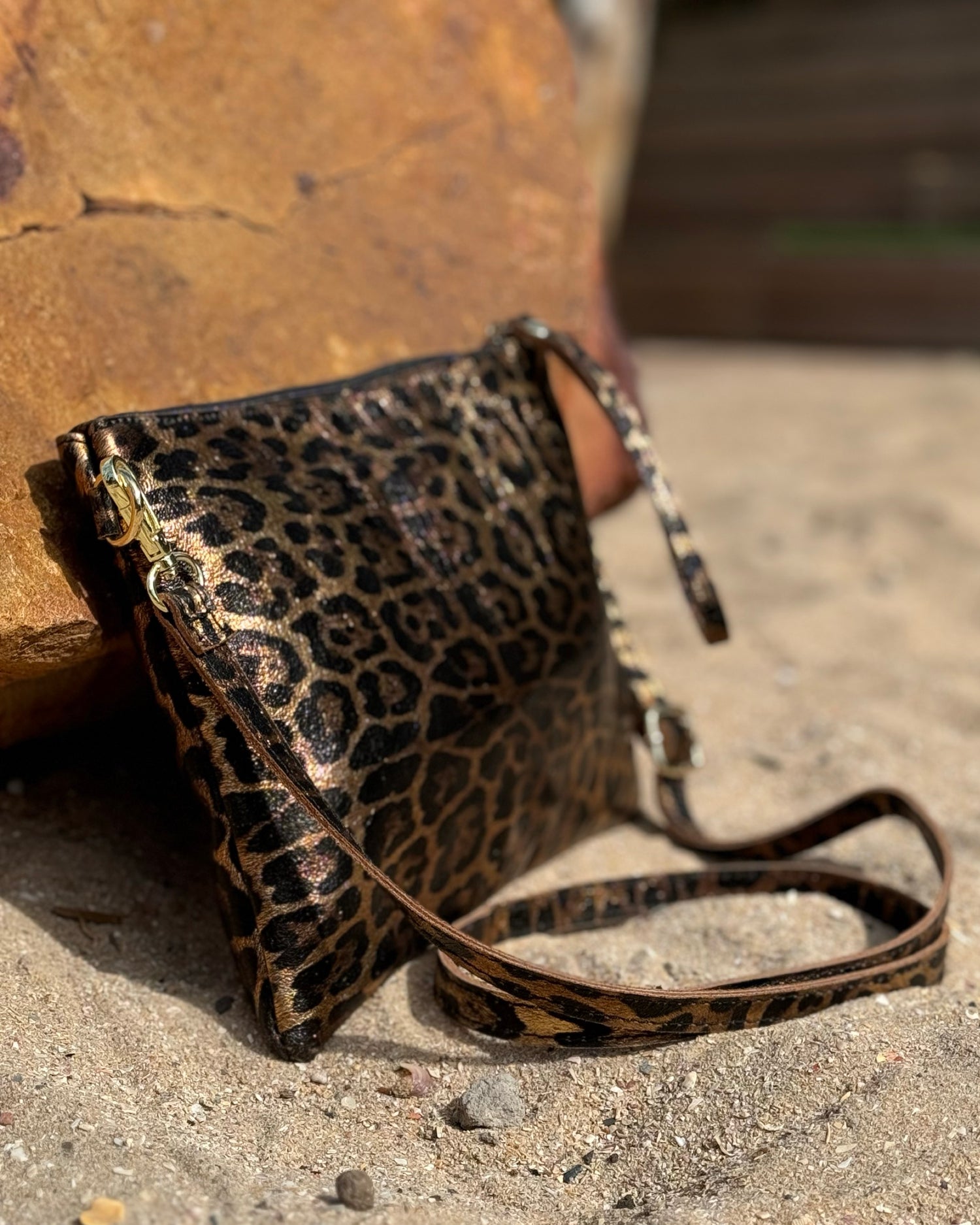 Elevate your style sustainably with our Genuine Leather Zip Sling Bag – A fashionable fusion of elegance!  Introducing our Genuine Leather Zip Sling Bag, meticulously crafted for sophistication. With lustrous gold zip detailing and an adjustable sling, this bag redefines fashion by prioritizing style
