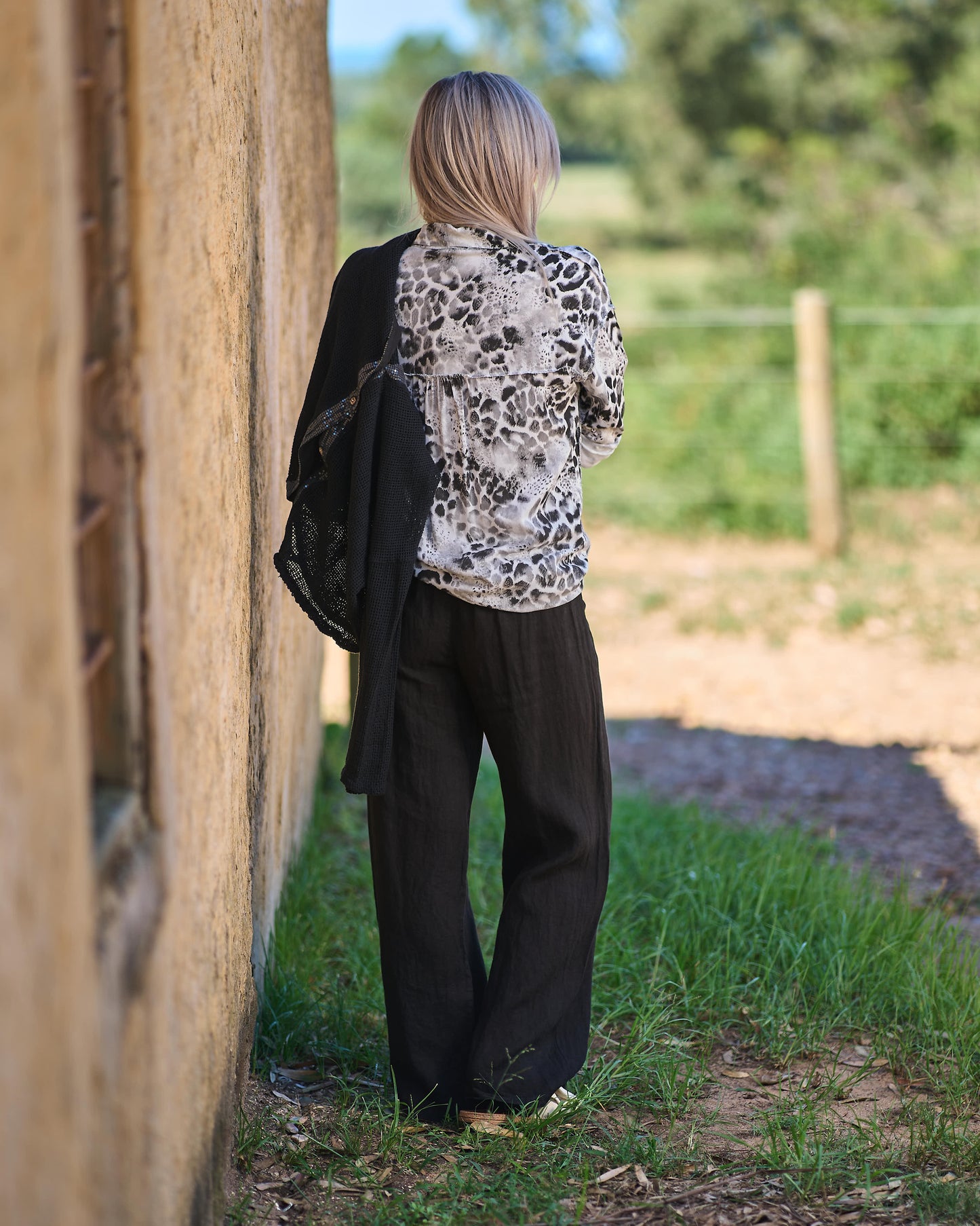 Basic Instinct Shirt | Black