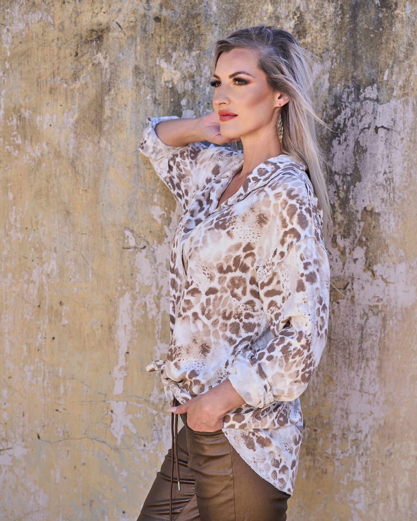 Basic Instinct Shirt | Camel