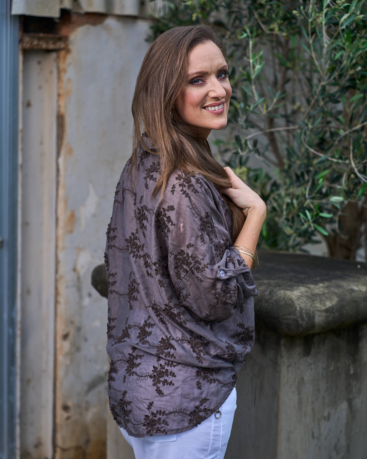 Bella Fiore Shirt | Chocolate