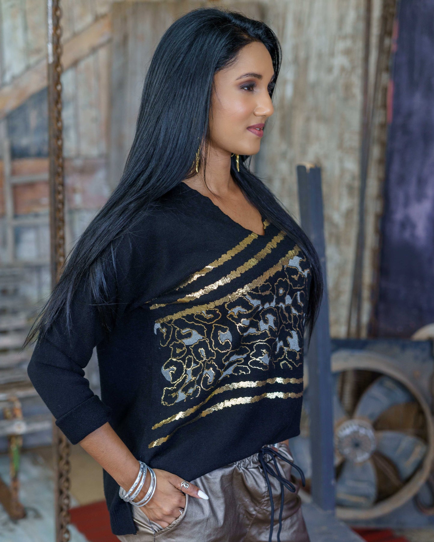 Caught In The Ruffle Knit | Black