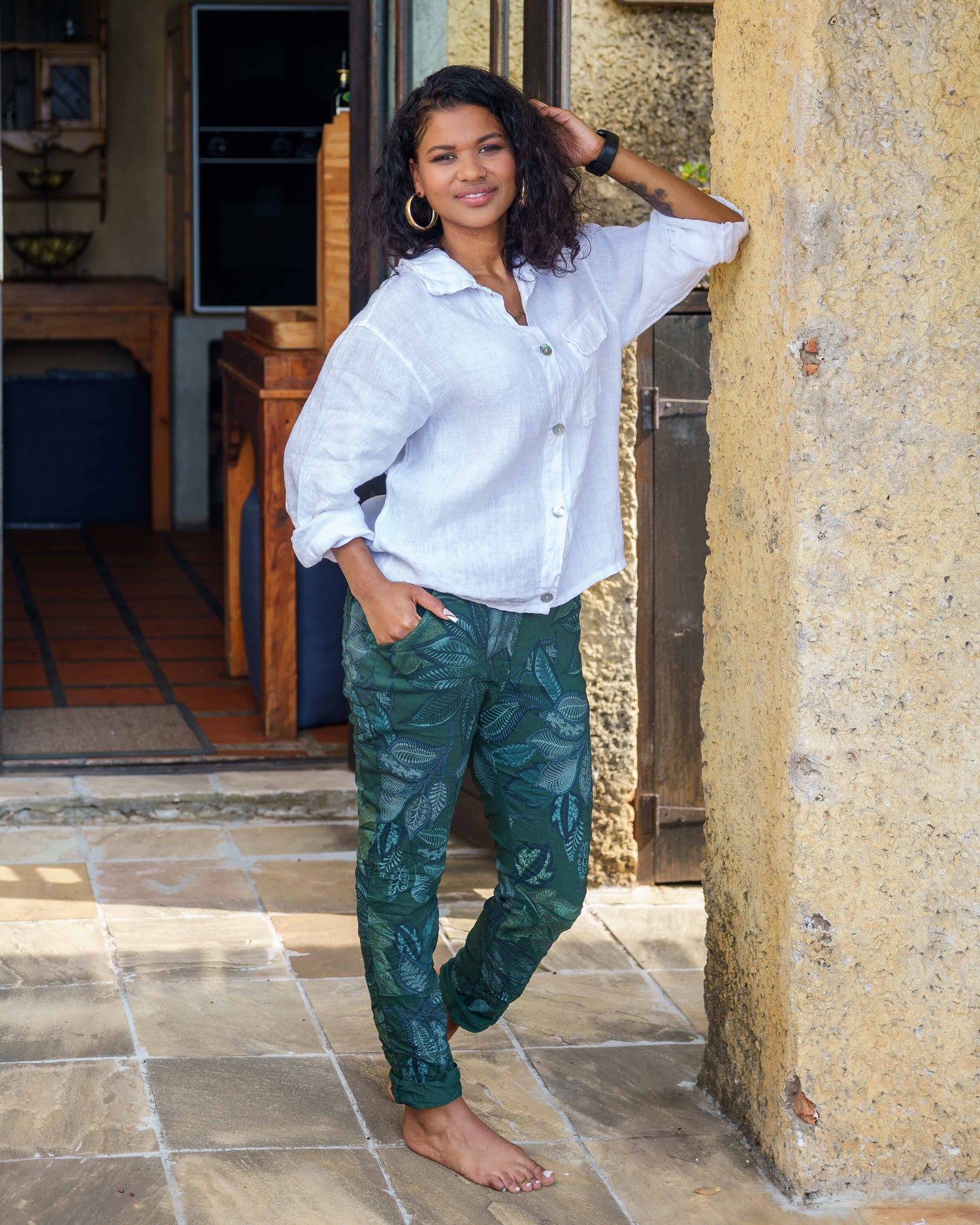 Chic Charisma Linen Jacket | White