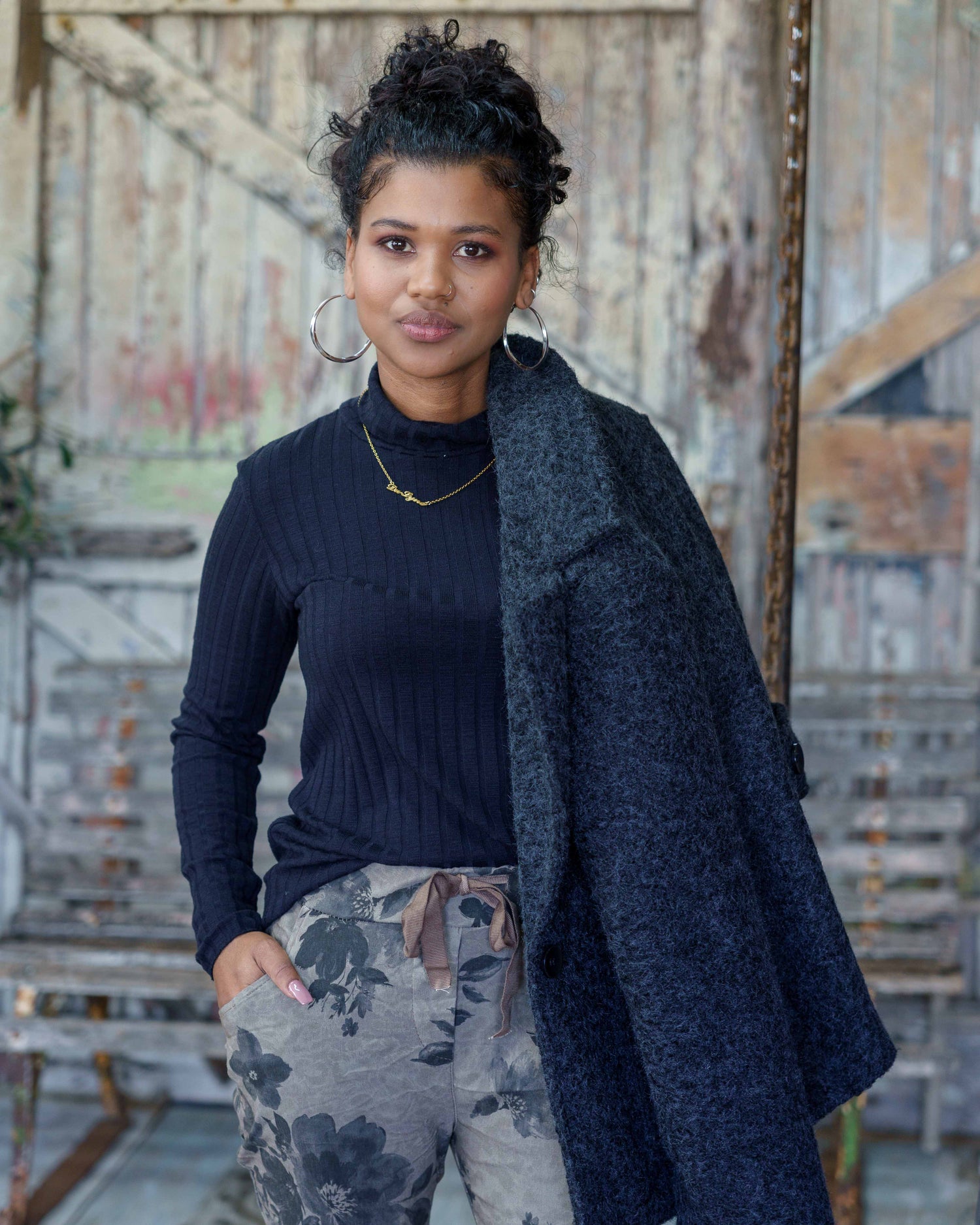Chic Moment Blazer | Charcoal