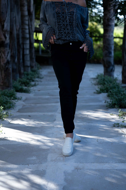 Step into these pants and feel the difference immediately – the extreme stretch fabric offers a level of comfort you never thought possible. We sized according to standard SA sizing as best possible for you - and found they can be worn as a snug fit or a comfy fit. Do check the measurements to see which size would be best for you. If you prefer a more fitted look - size down 😉