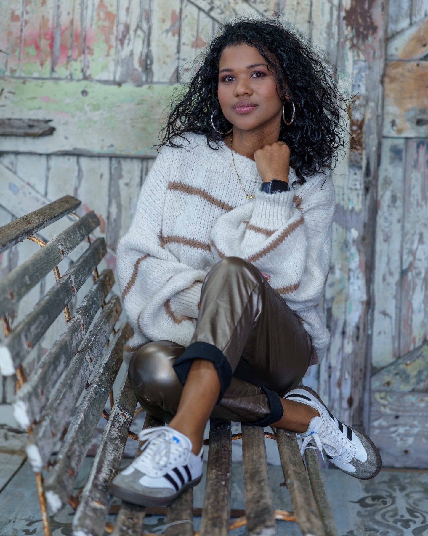 Different Views Knit | Camel