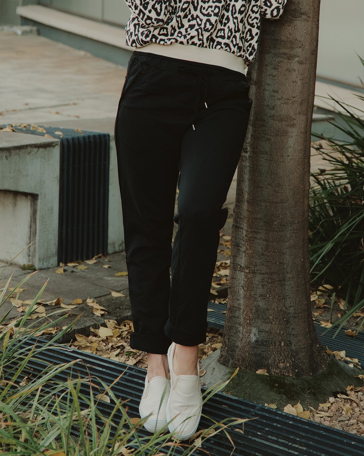 Everyday Glam Sweatpants | Black