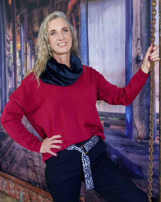 Fall In Line Knit | Ruby Red