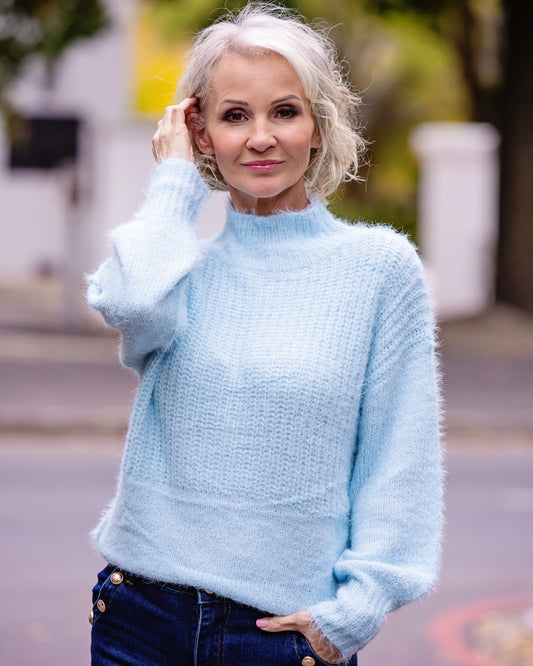 Feather Touch Knit | Sky Blue