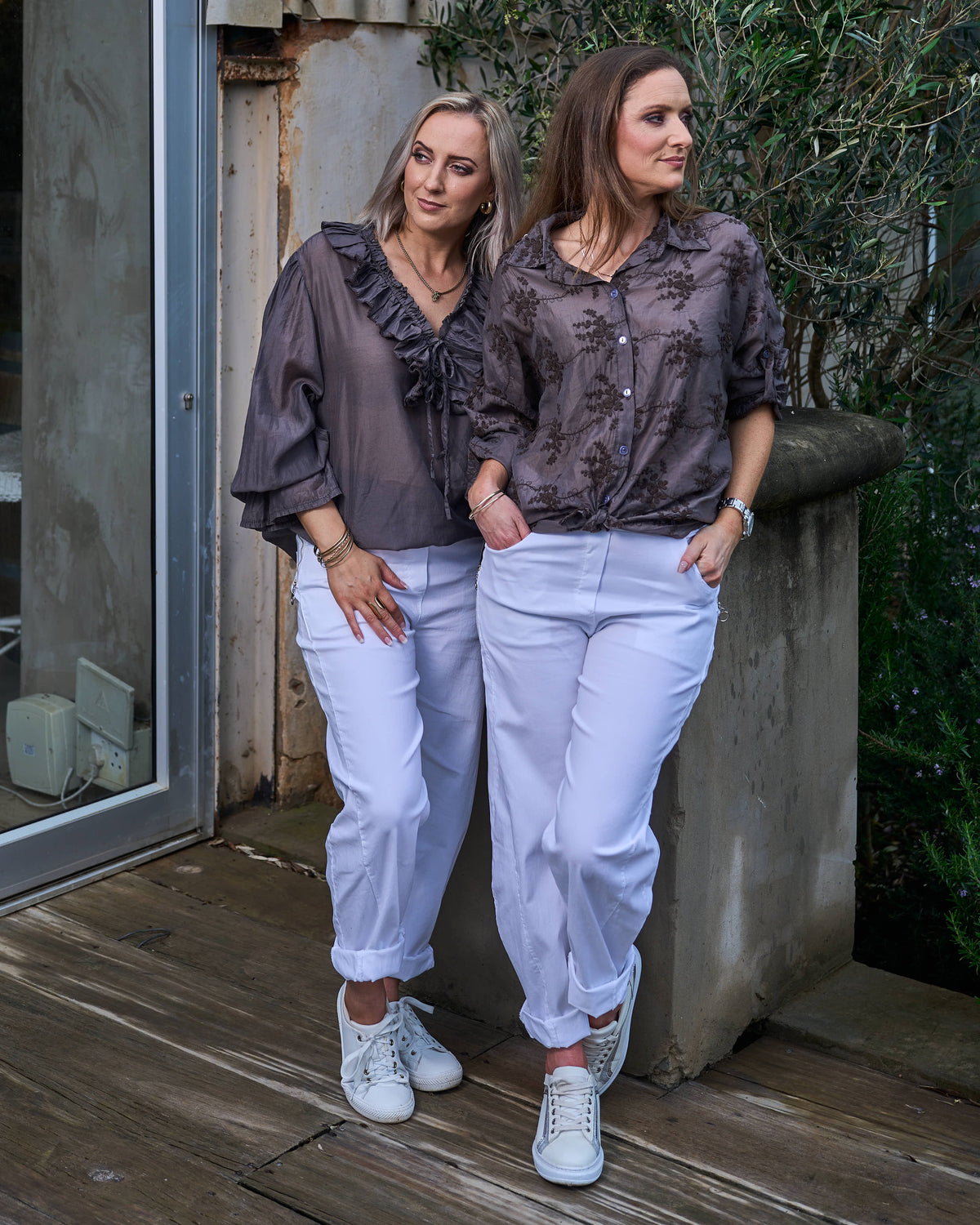 Bella Fiore Shirt | Chocolate