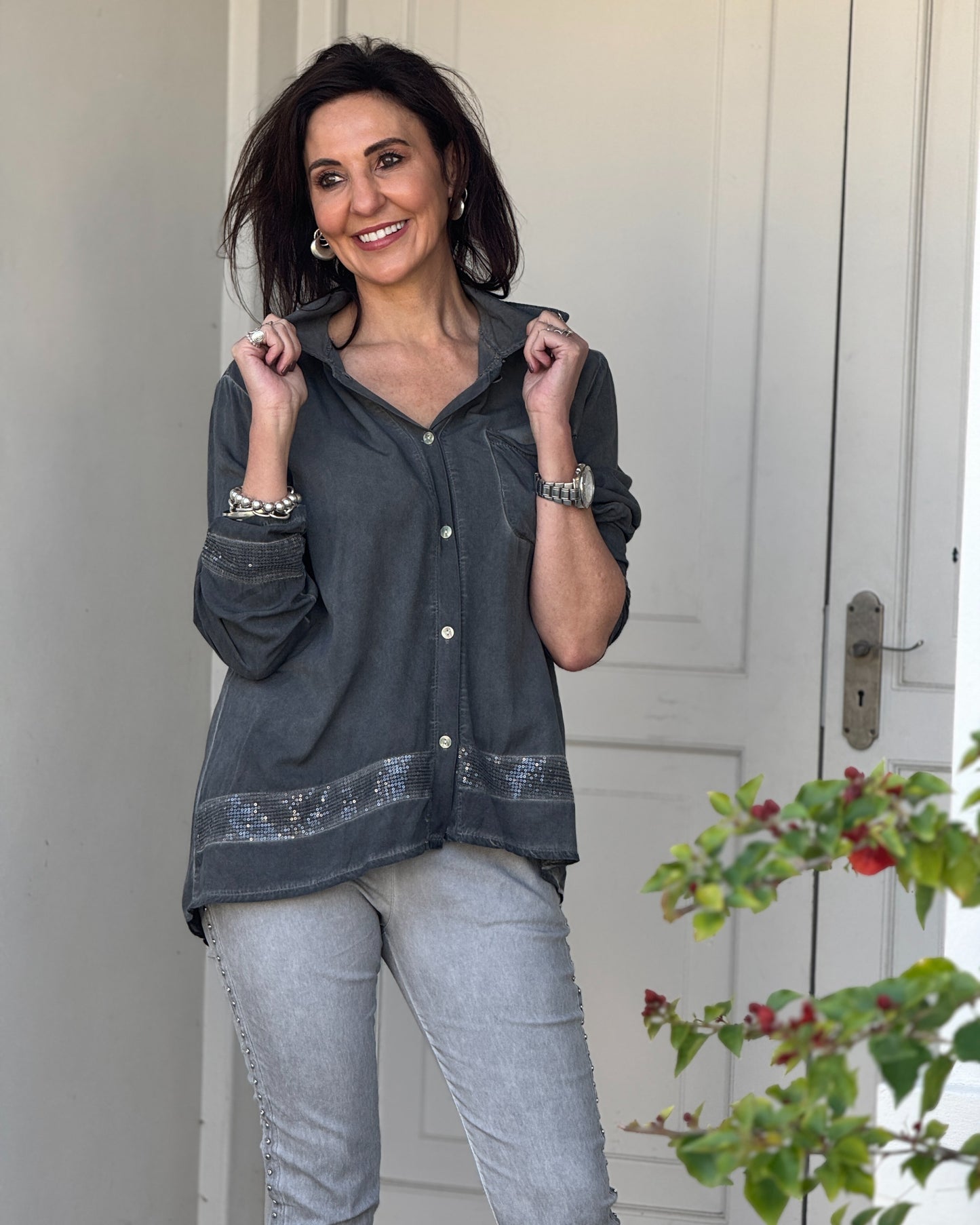 Halo Hem Shirt | Charcoal