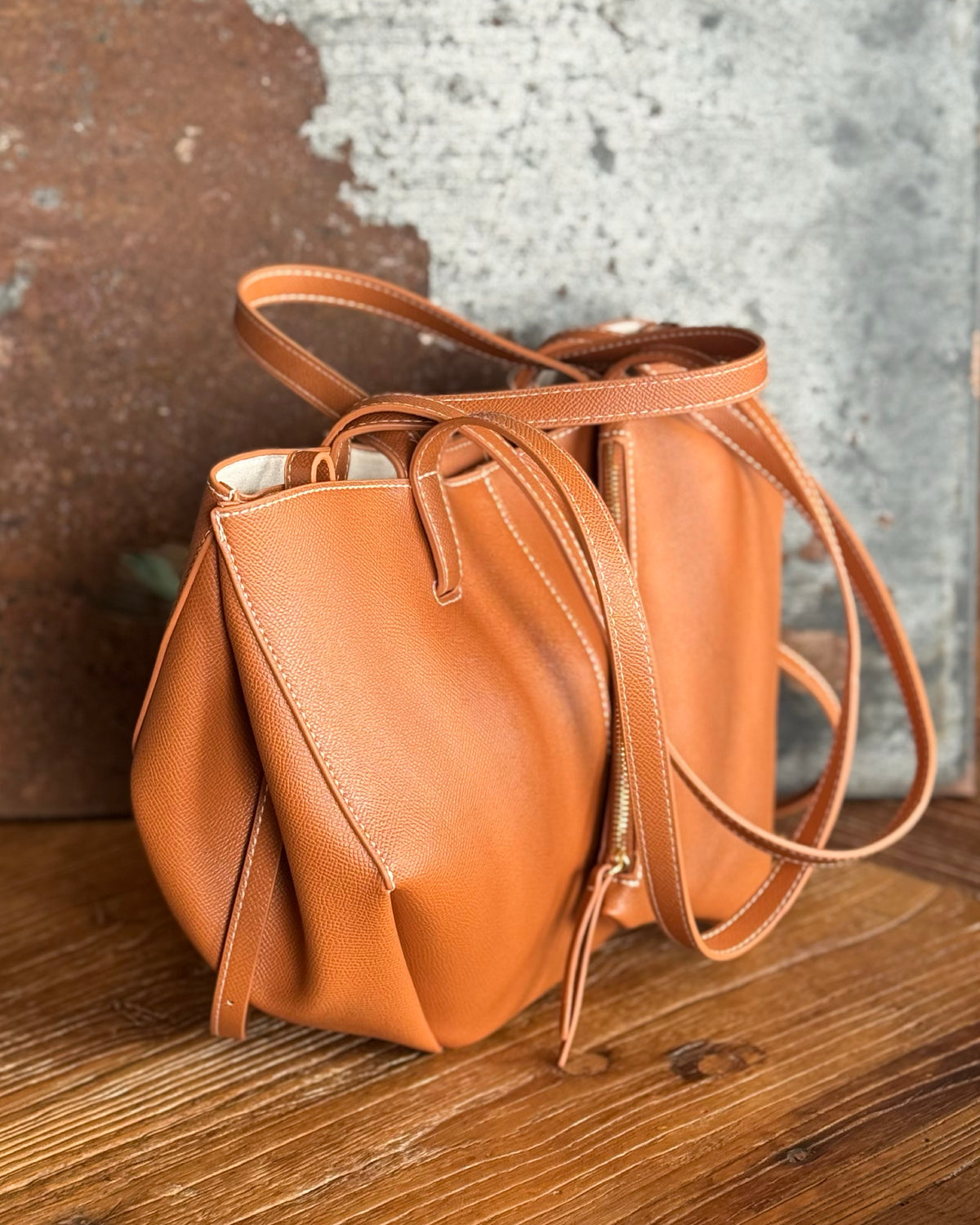 The Florence Wing Tote | Tan