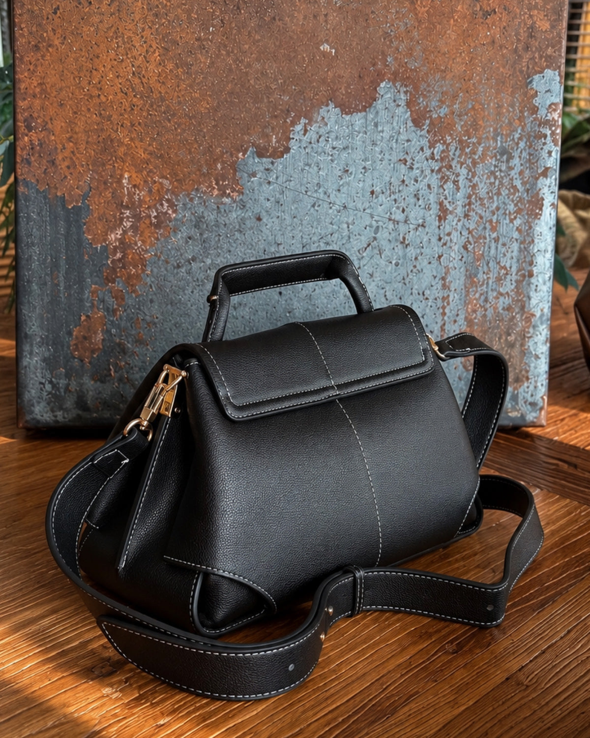 The Milano Crossbody Bag | Black