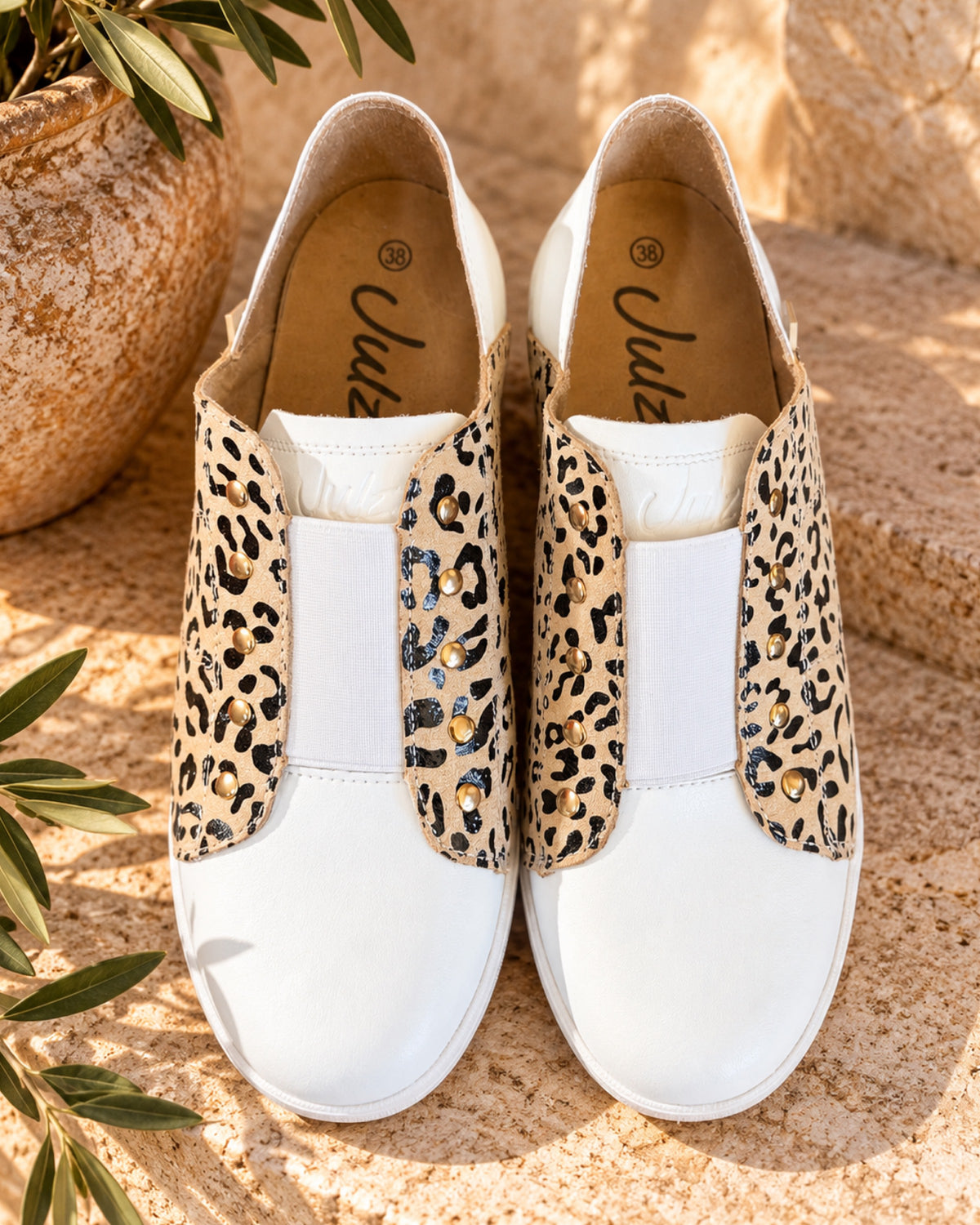 Vicki White + Elastic Slip On | White