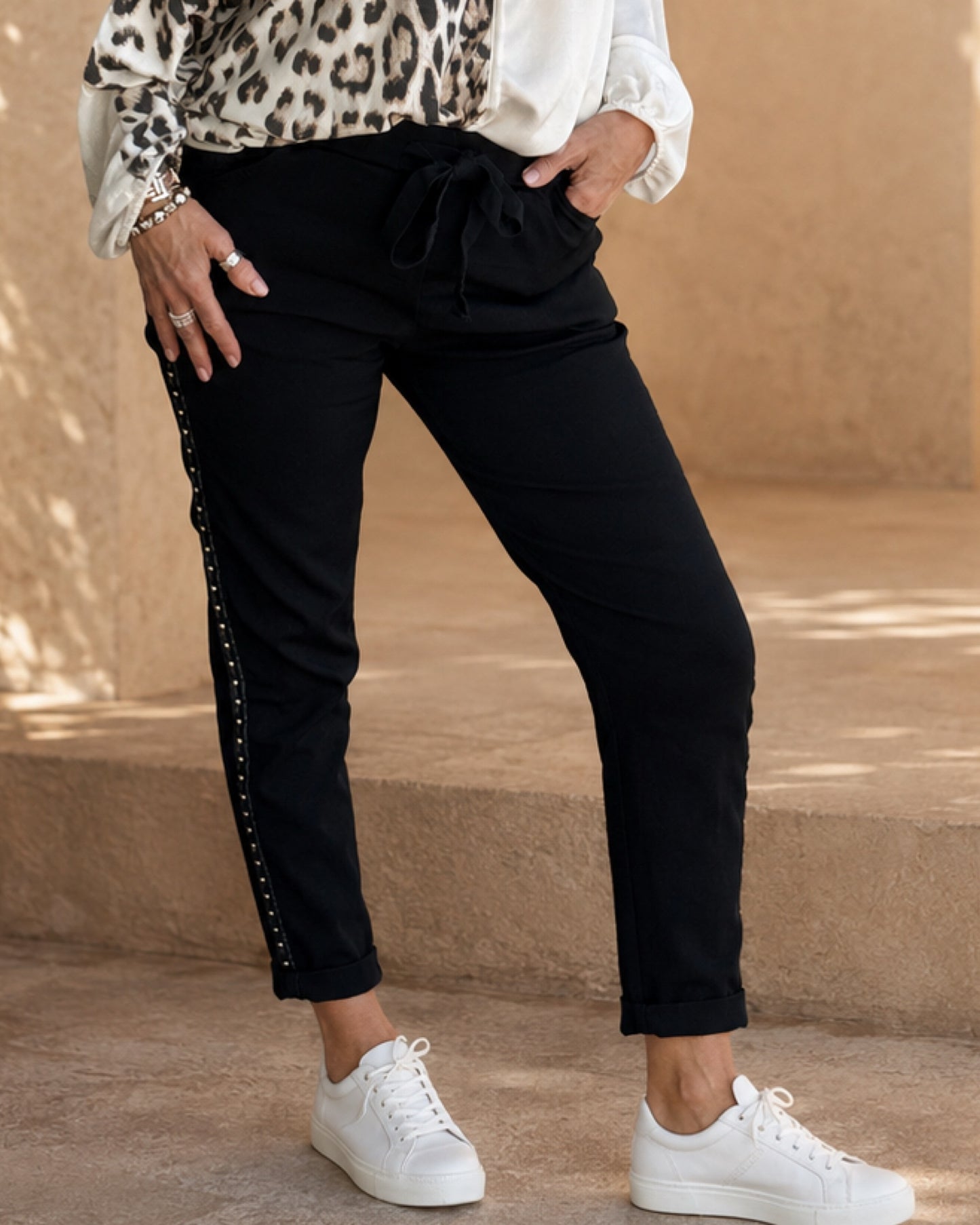 Smooth Moves Drawstring Pants | Black
