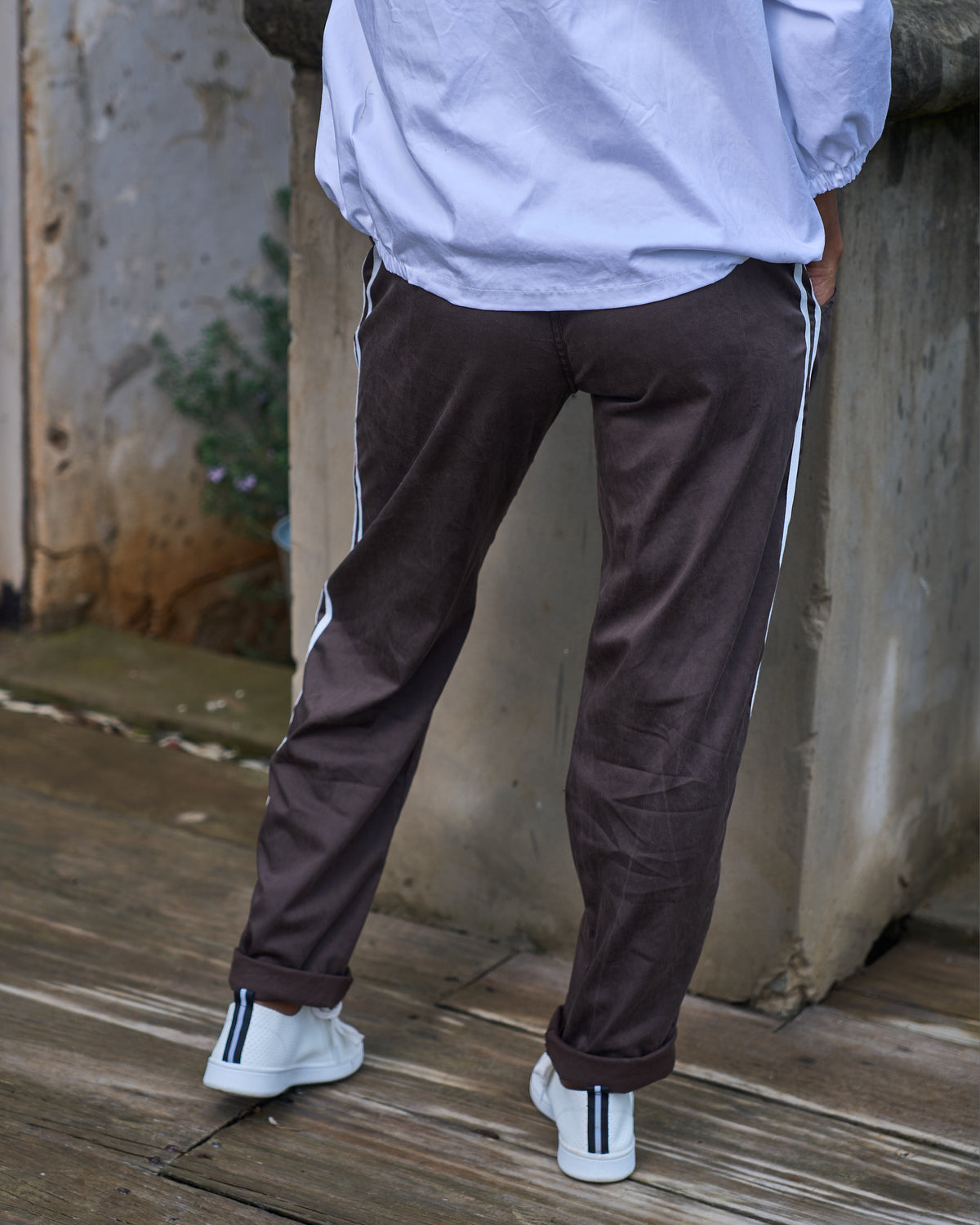 Weekend In Capri Pants | Brown