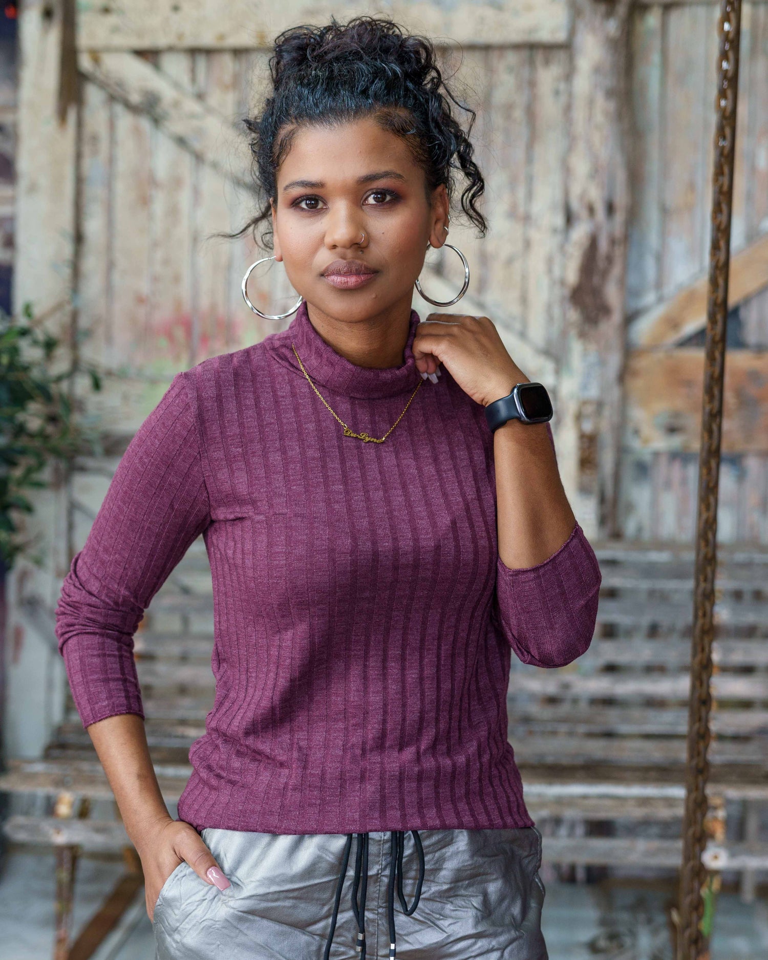Last Light Polo Neck | Burgundy