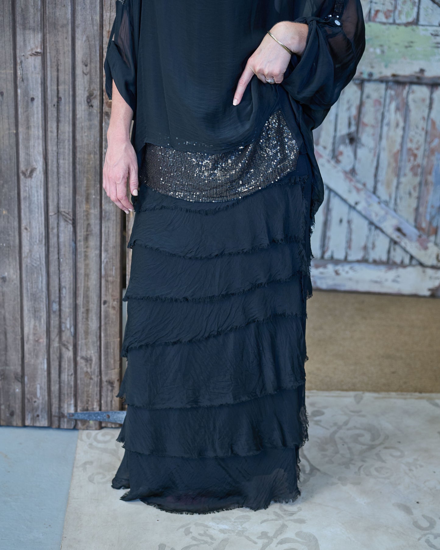 Layer Up Skirt | Black