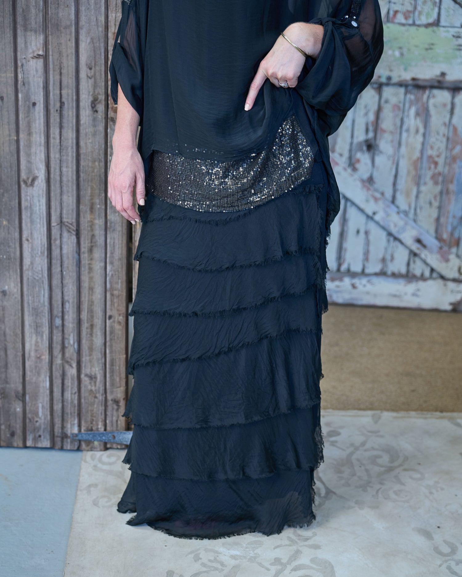 Layer Up Skirt | Black