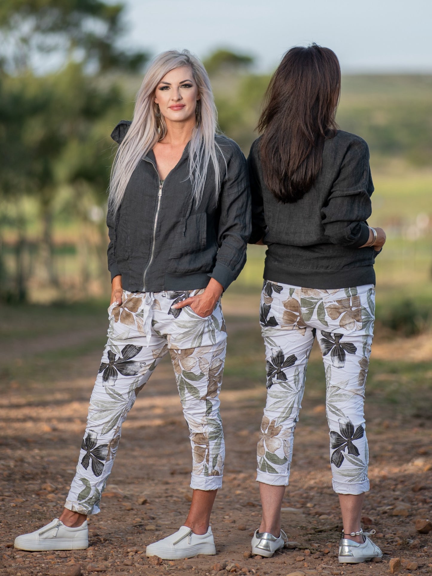 Even though summer is making its appearance it still gets chilly some time - which is why we love this lightweight linen jacket.&nbsp;This casual yet stylish piece features a full front zipper for easy wear, two front pockets for convenience, and ribbed hem, cuffs and collar for a snug, modern fit. Crafted from breathable linen, this hoodie jacket is perfect for layering and transitioning through the seasons, combining comfort with a relaxed, contemporary look