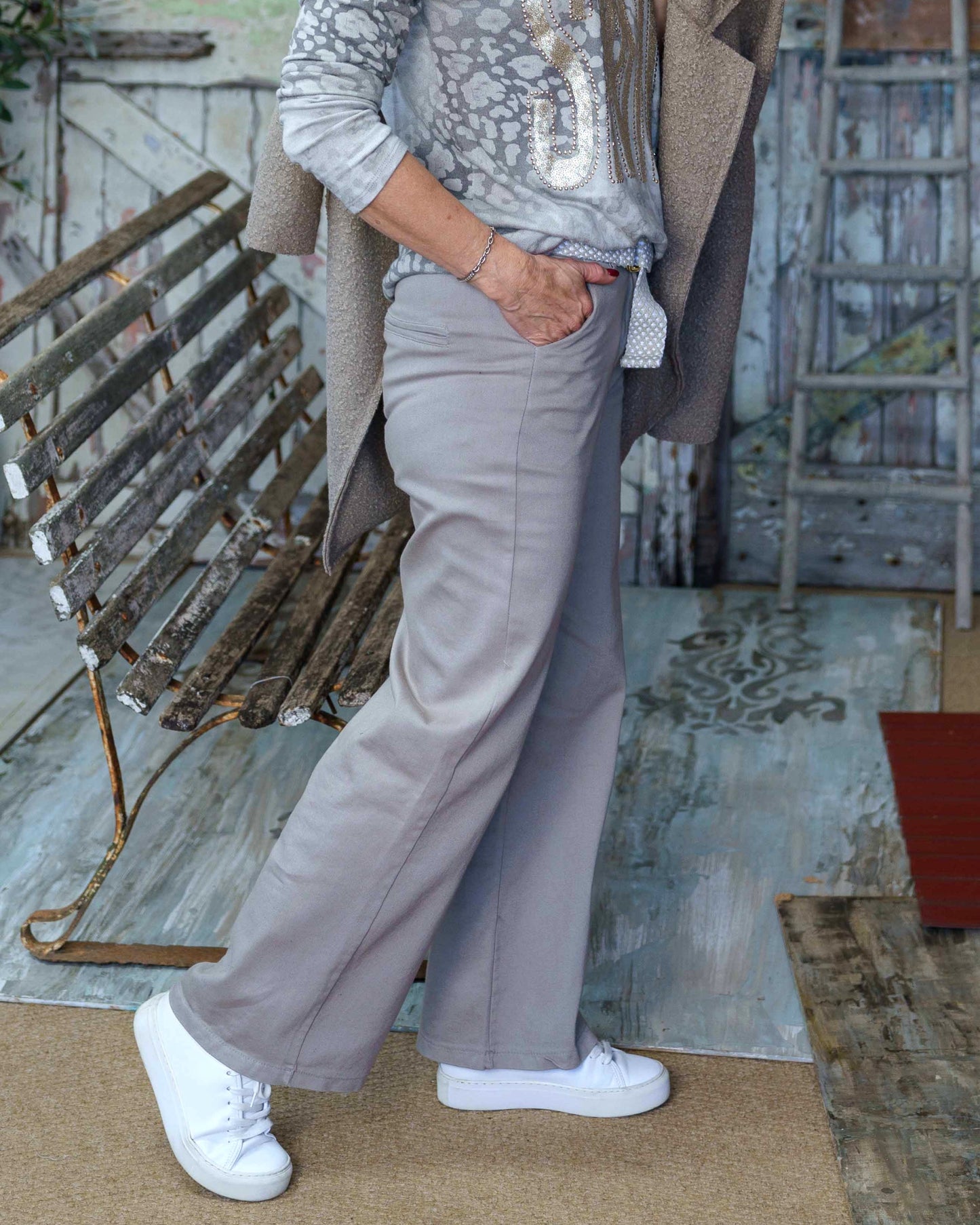 Look Your Best Pants | Fango