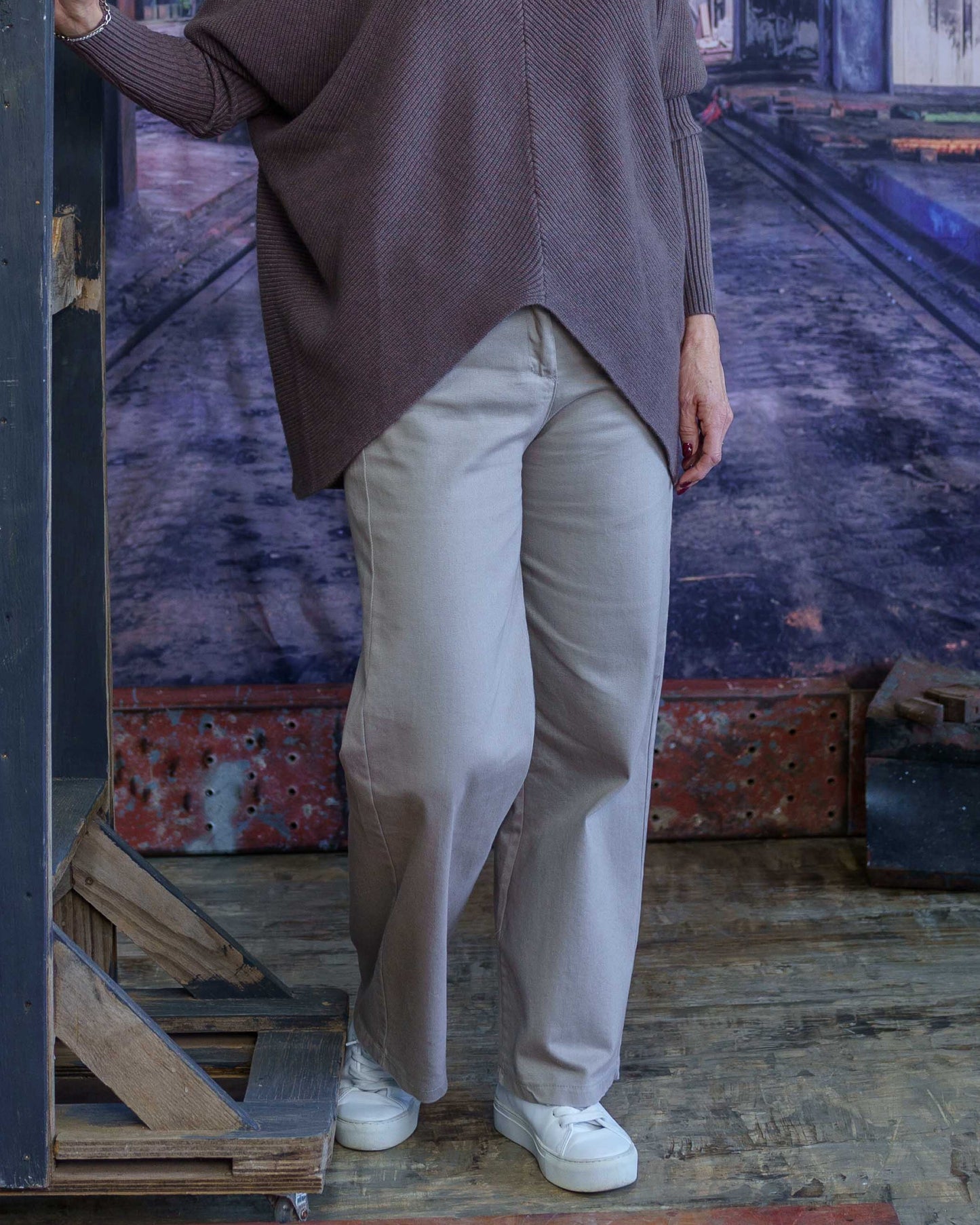 Look Your Best Pants | Fango