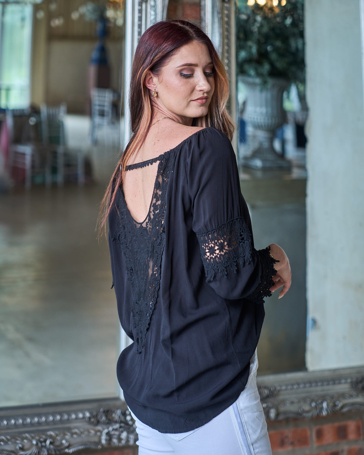 Lost In Rome | Black