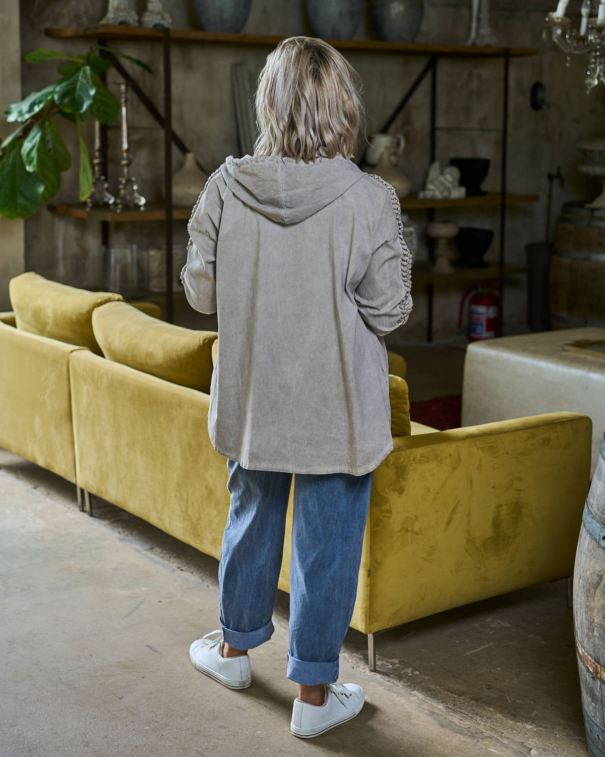 Love In The Villa Jacket | Taupe