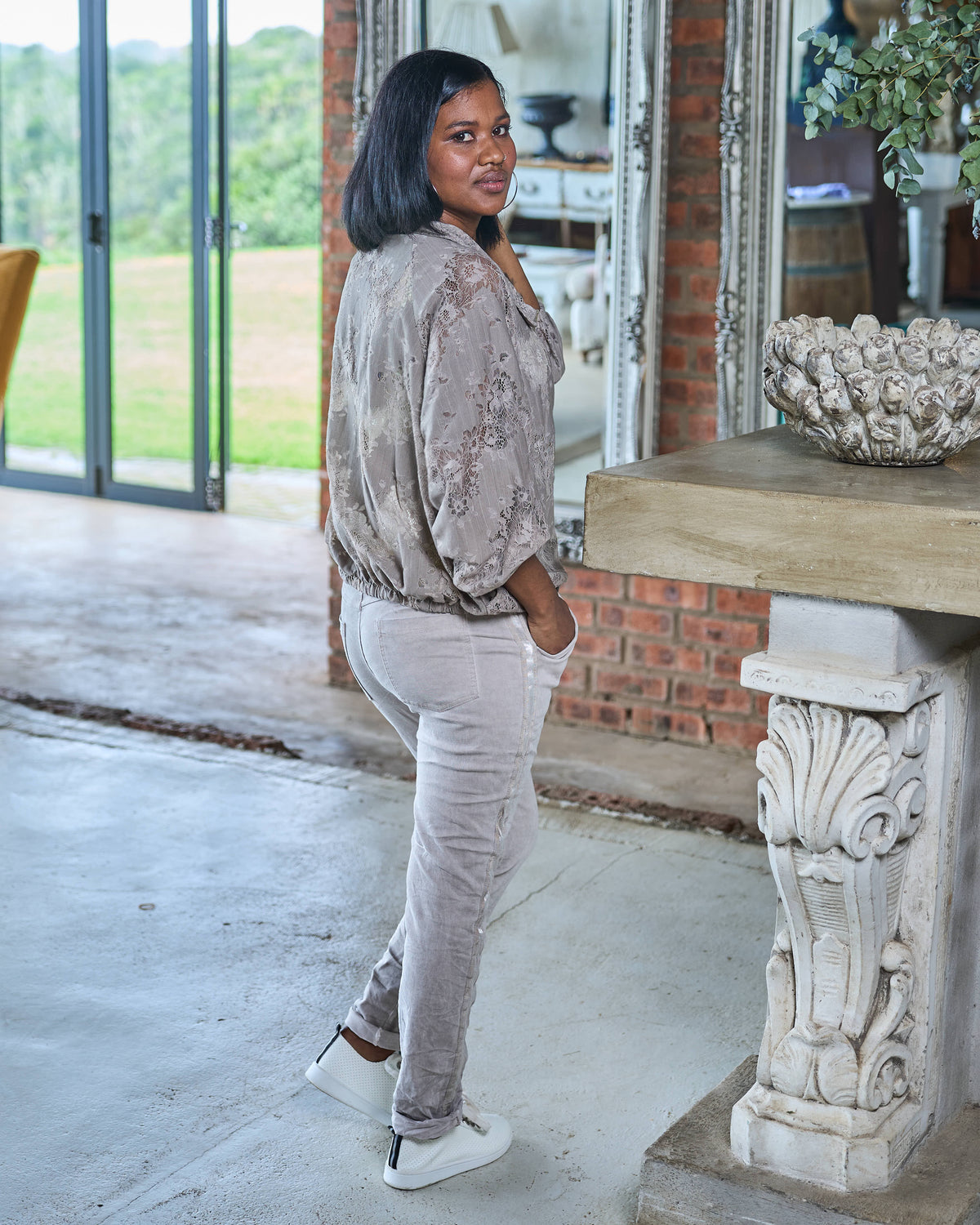 Senorita Drawstring Pants | Taupe