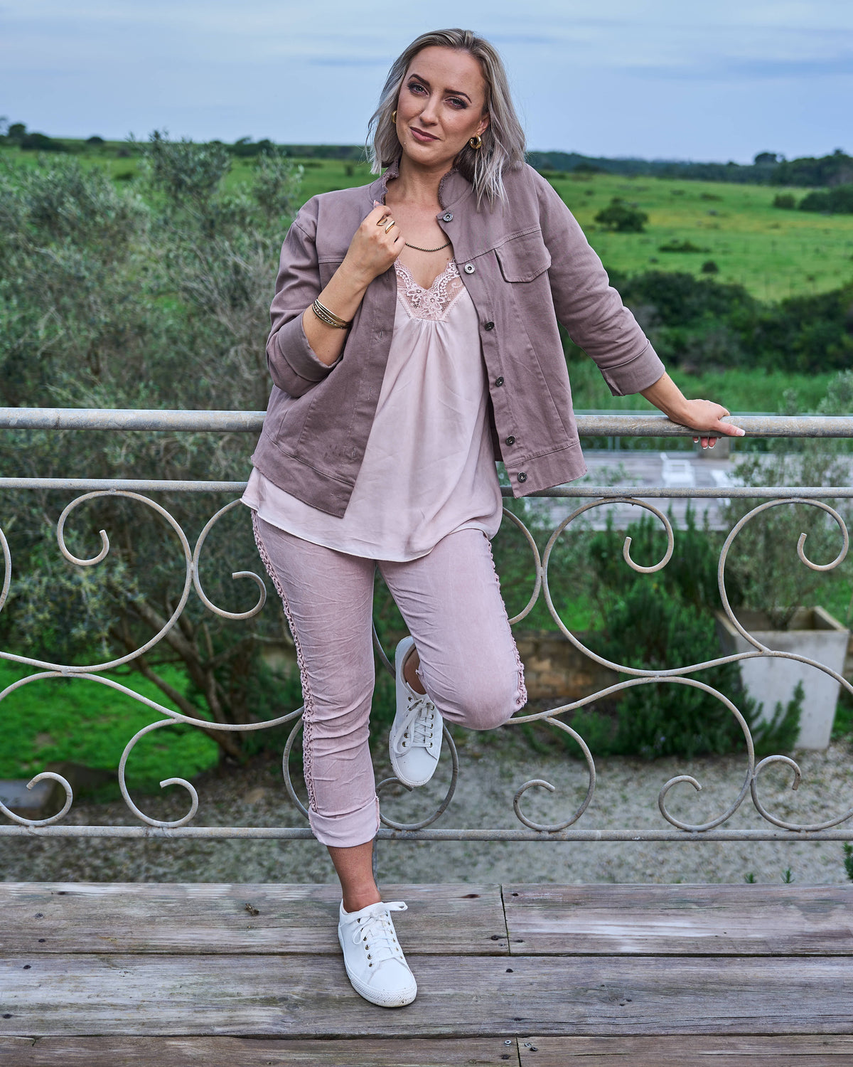 Morning Rush Bomber Jacket | Cocoa