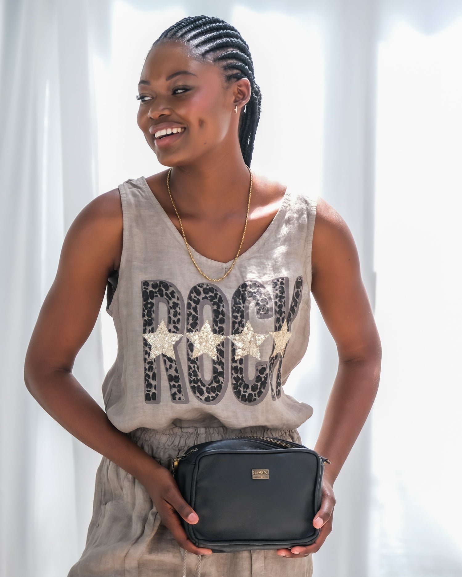 Rock & Ready Linen Top | Taupe